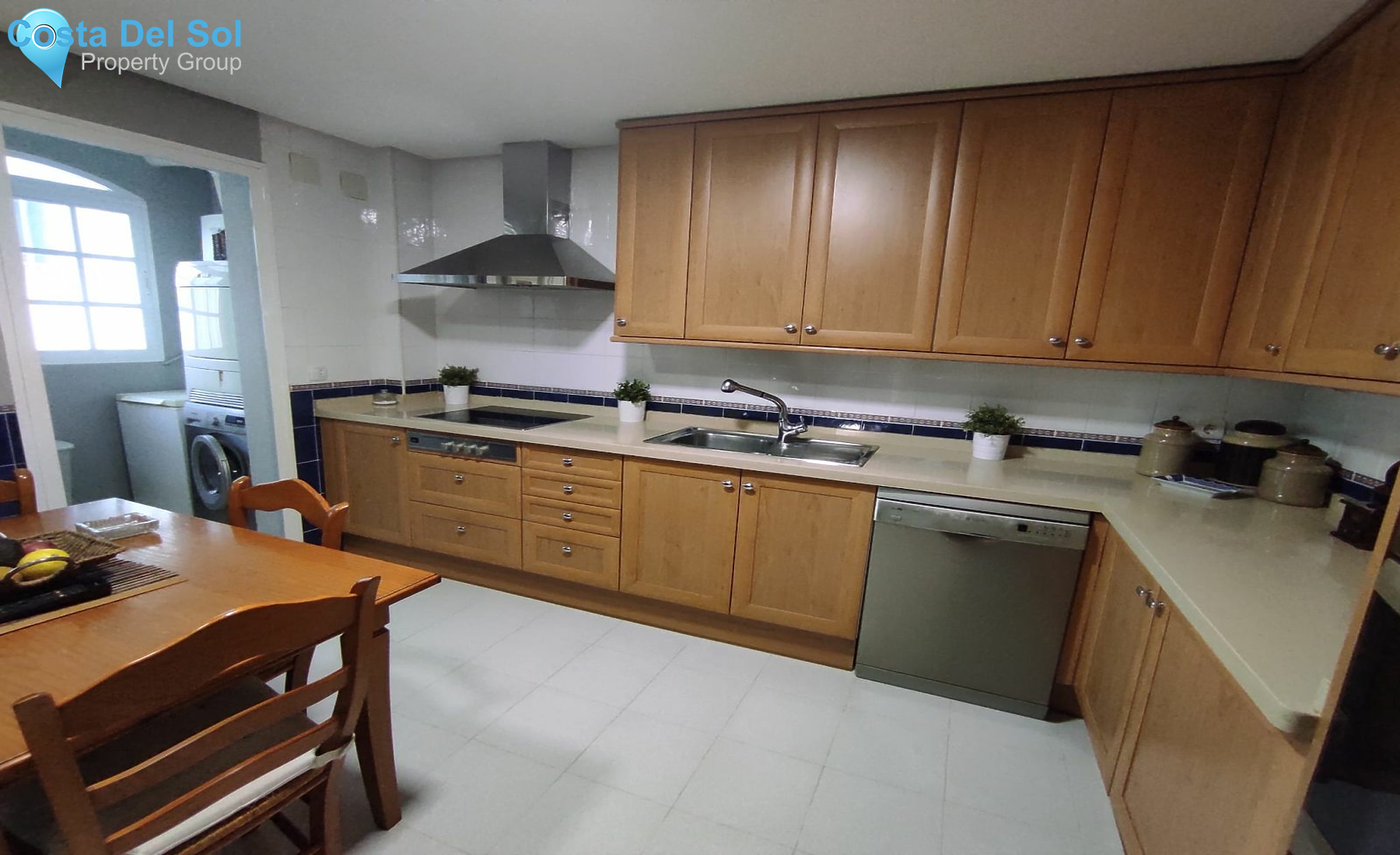 Detached Villa in Churriana-1221257