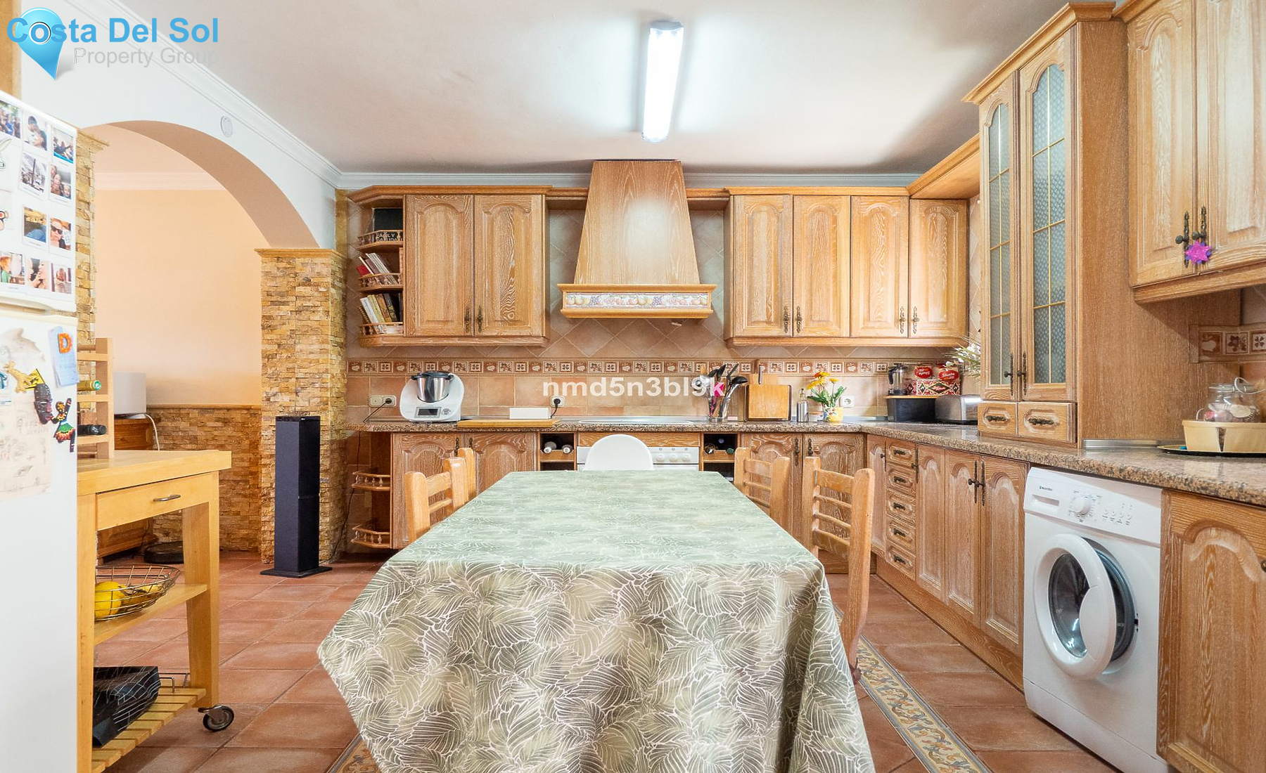 Detached Villa in Ciudad Jardín-1210614