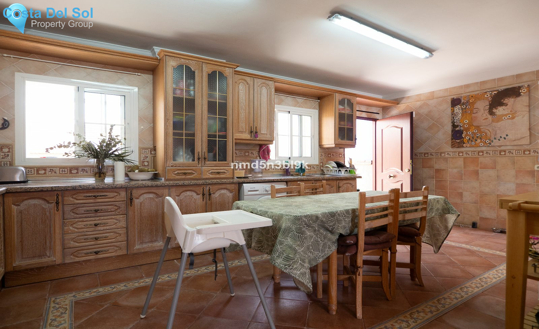 Detached Villa in Ciudad Jardín-1210616