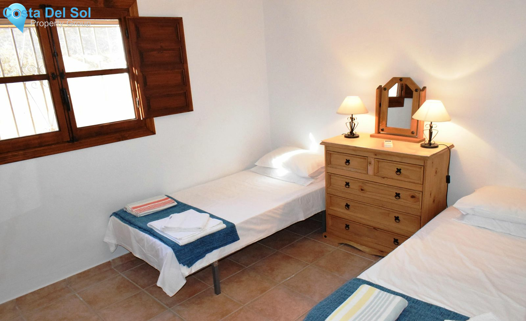 Detached Villa in Comares-1400436