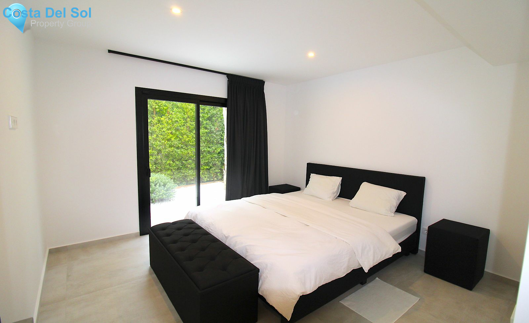 Detached Villa in El Chaparral-1179611