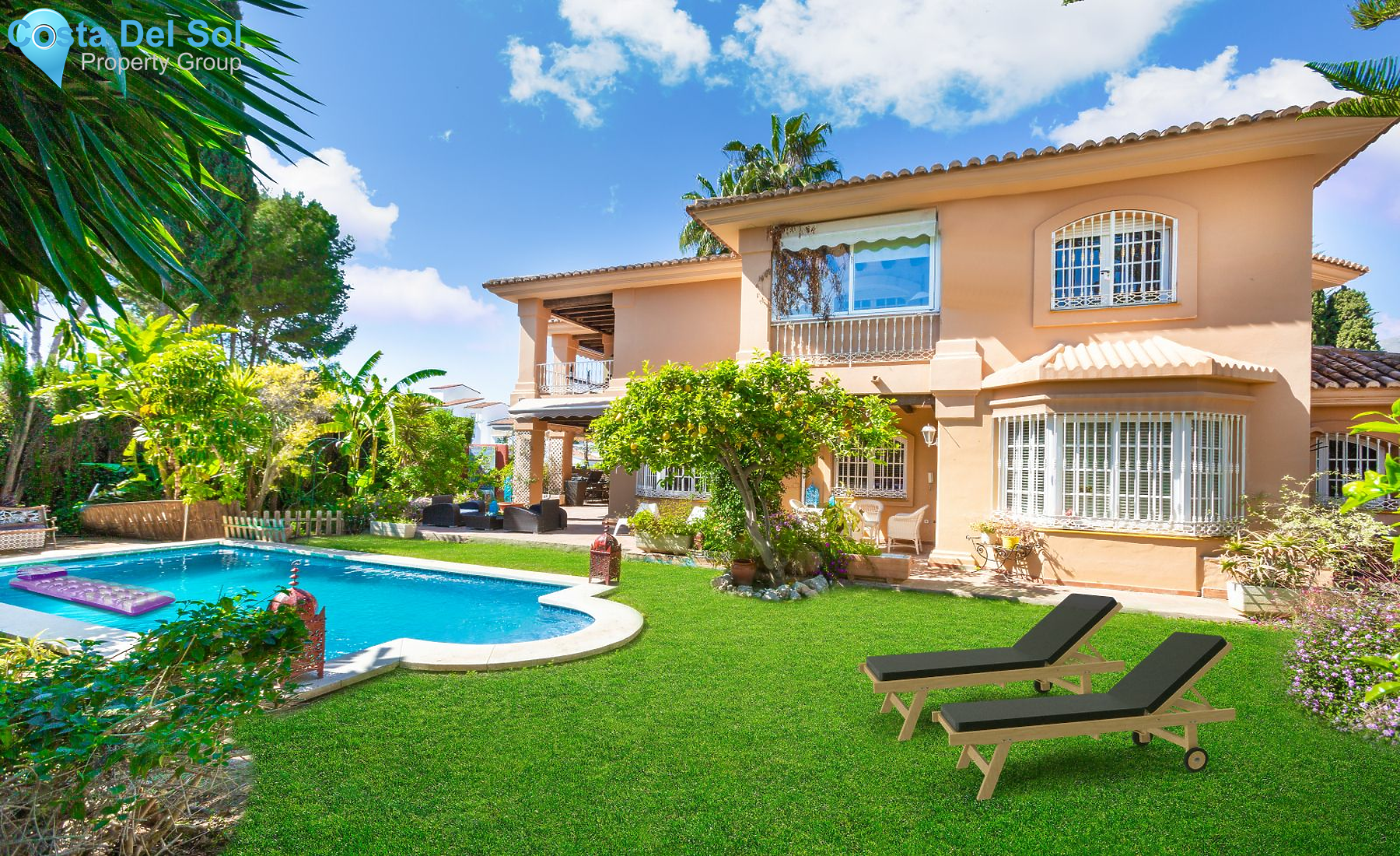 Detached Villa in El Coto