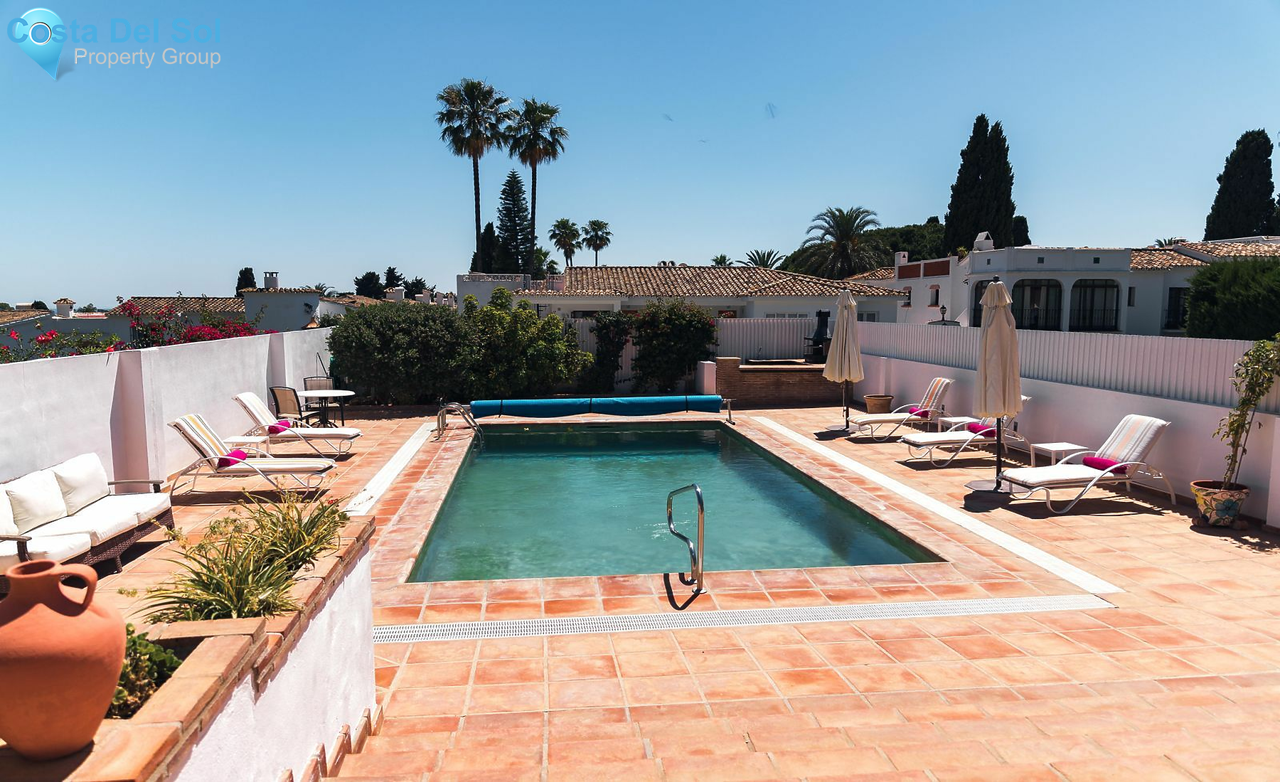 Detached Villa in El Paraiso-1147077