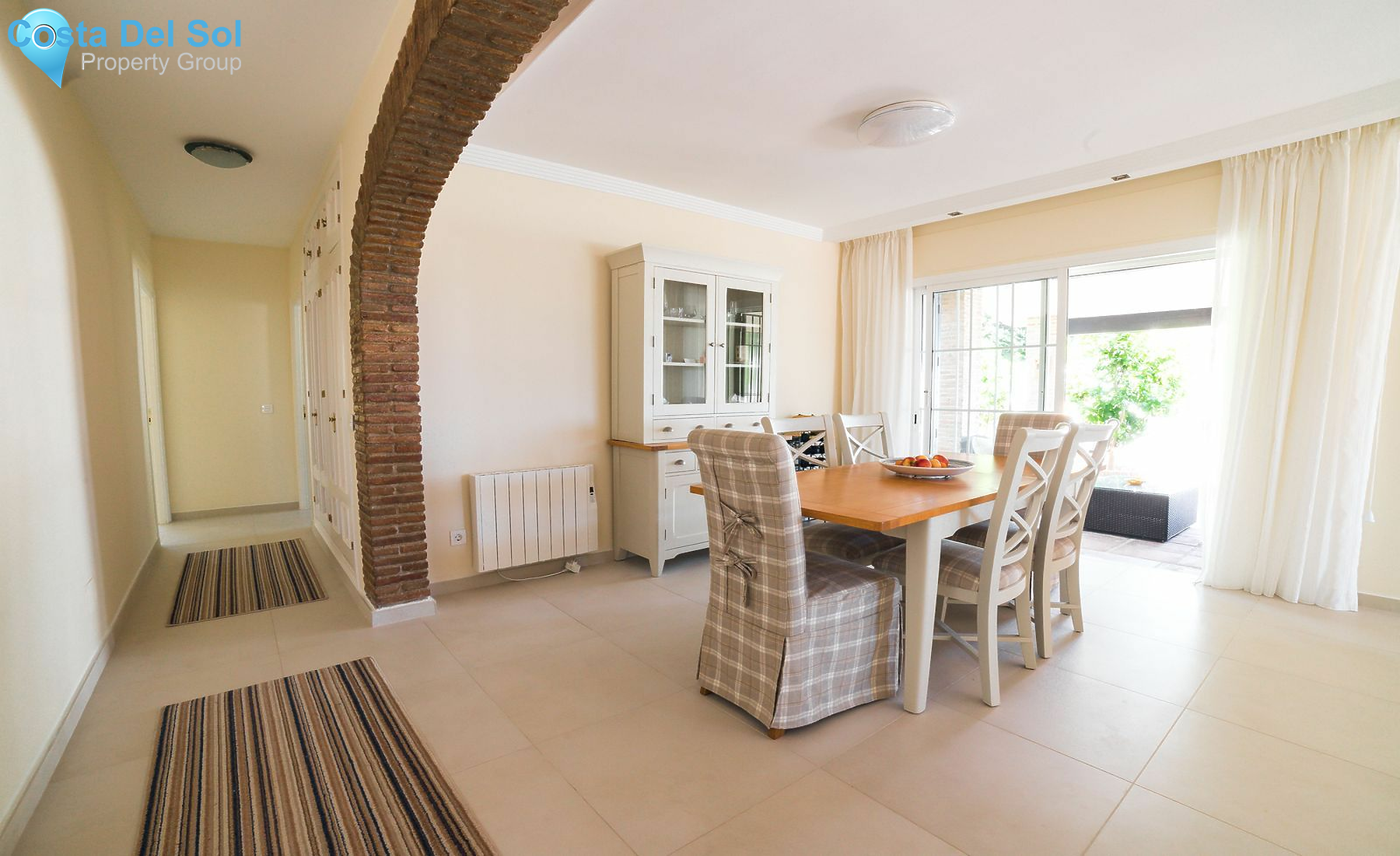 Detached Villa in El Paraiso-1147067