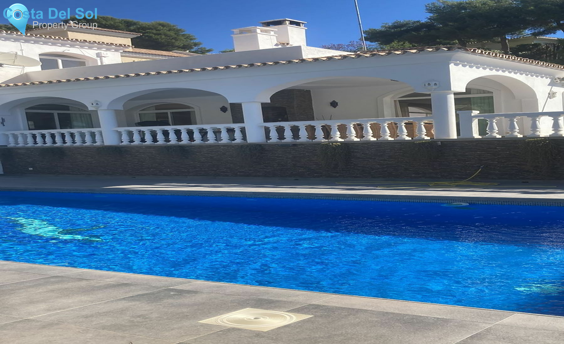 Detached Villa in El Paraiso-1152845