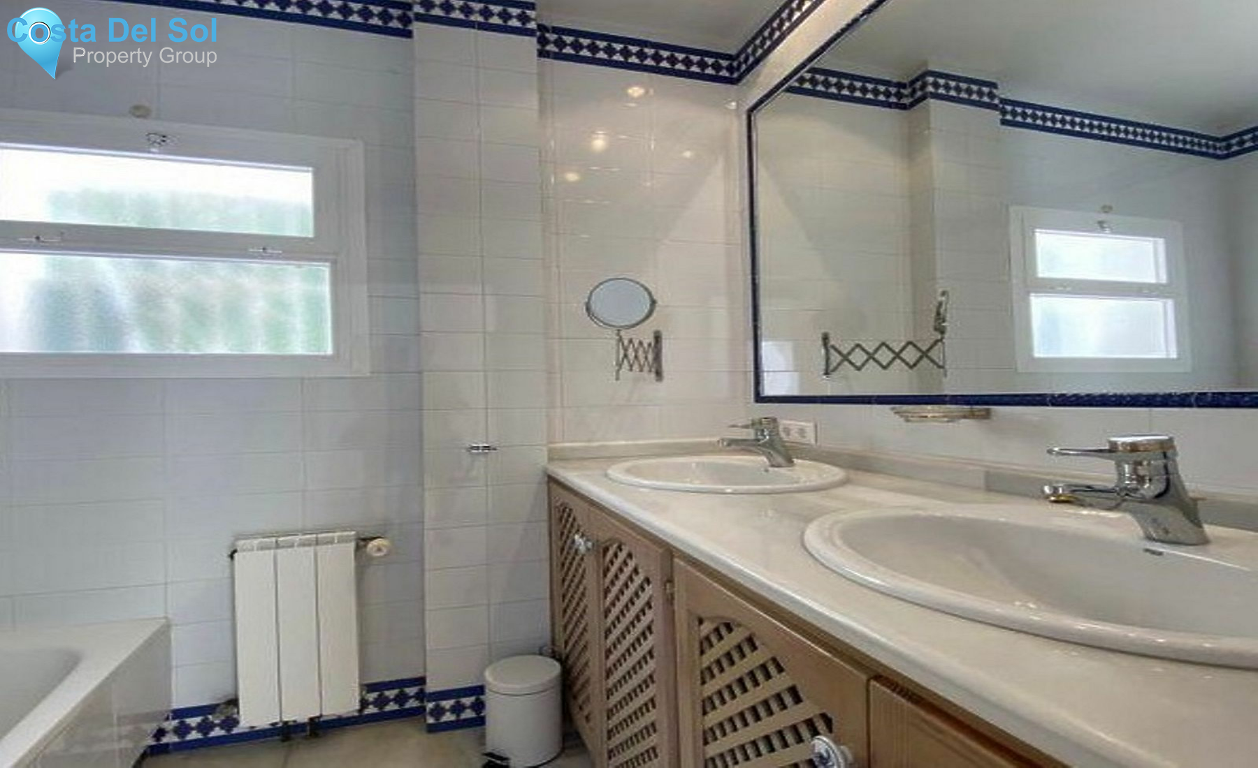 Detached Villa in El Paraiso-1152846