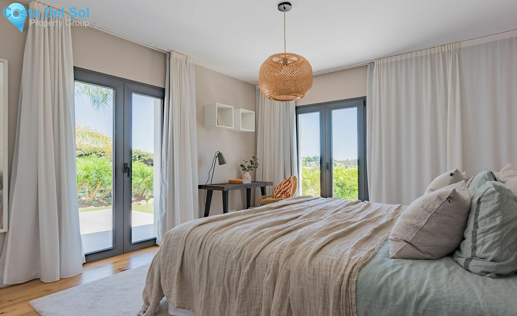 Detached Villa in El Paraiso-1167702