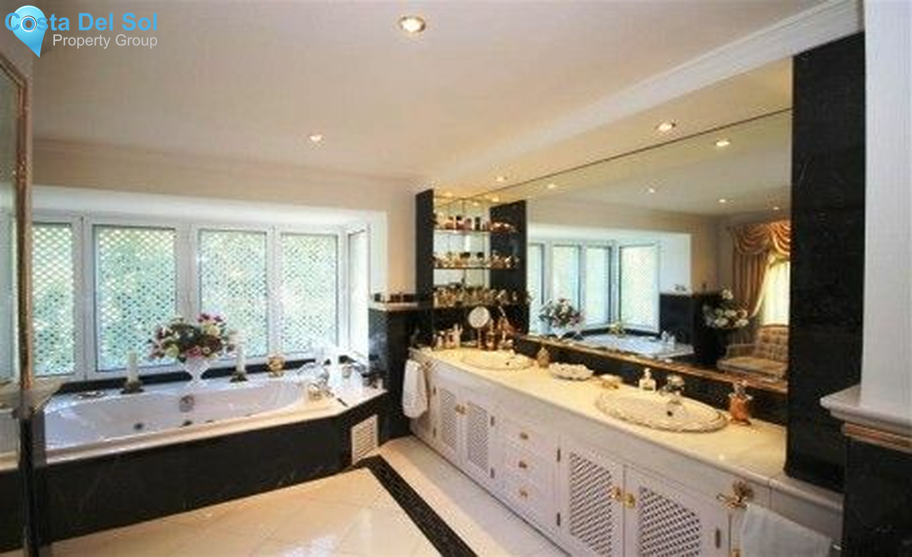 Detached Villa in El Paraiso-1464654