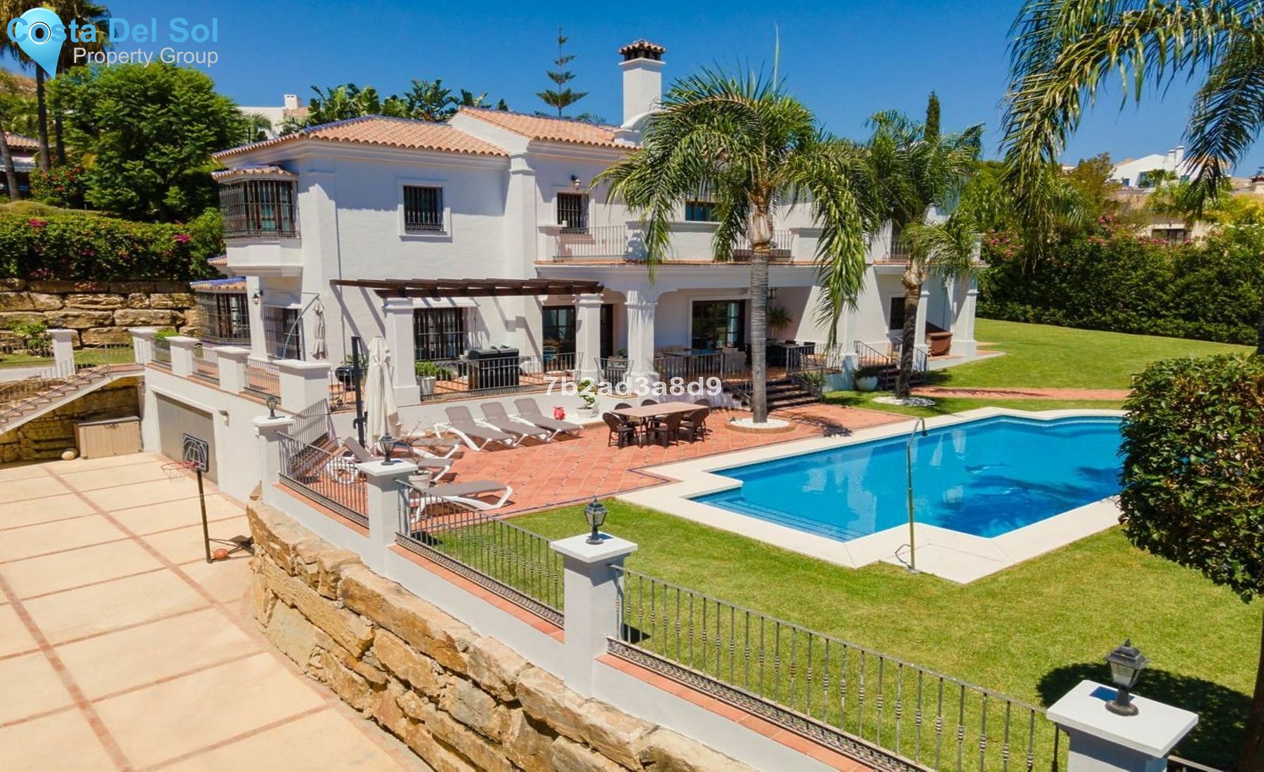 Detached Villa in El Paraiso-1498278