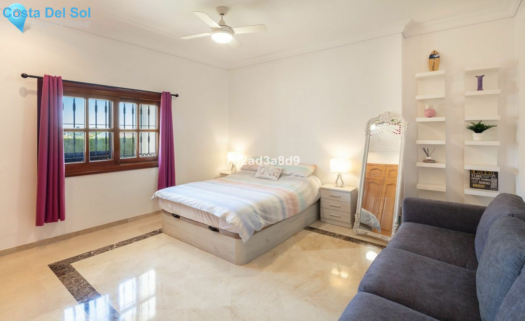 Detached Villa in El Paraiso-1498292