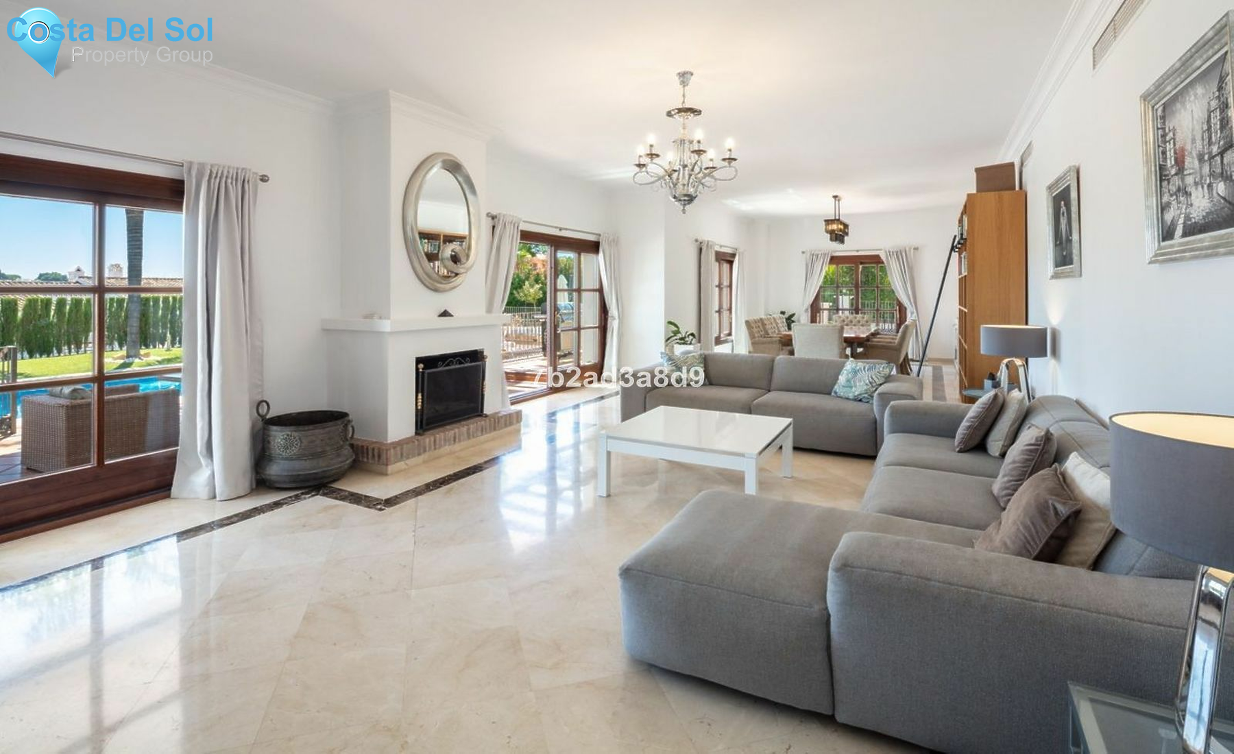 Detached Villa in El Paraiso-1498280