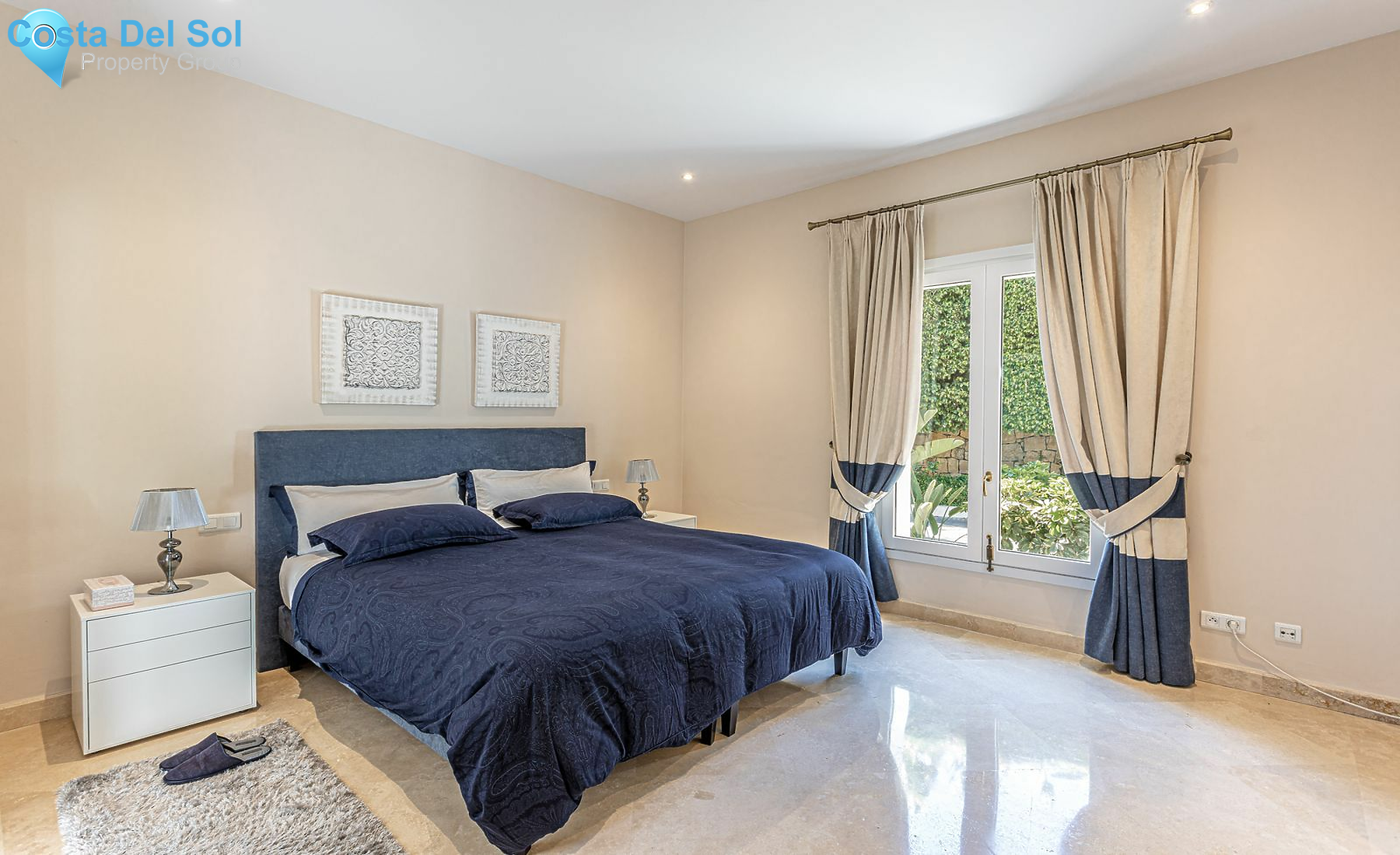 Detached Villa in El Paraiso-1517567