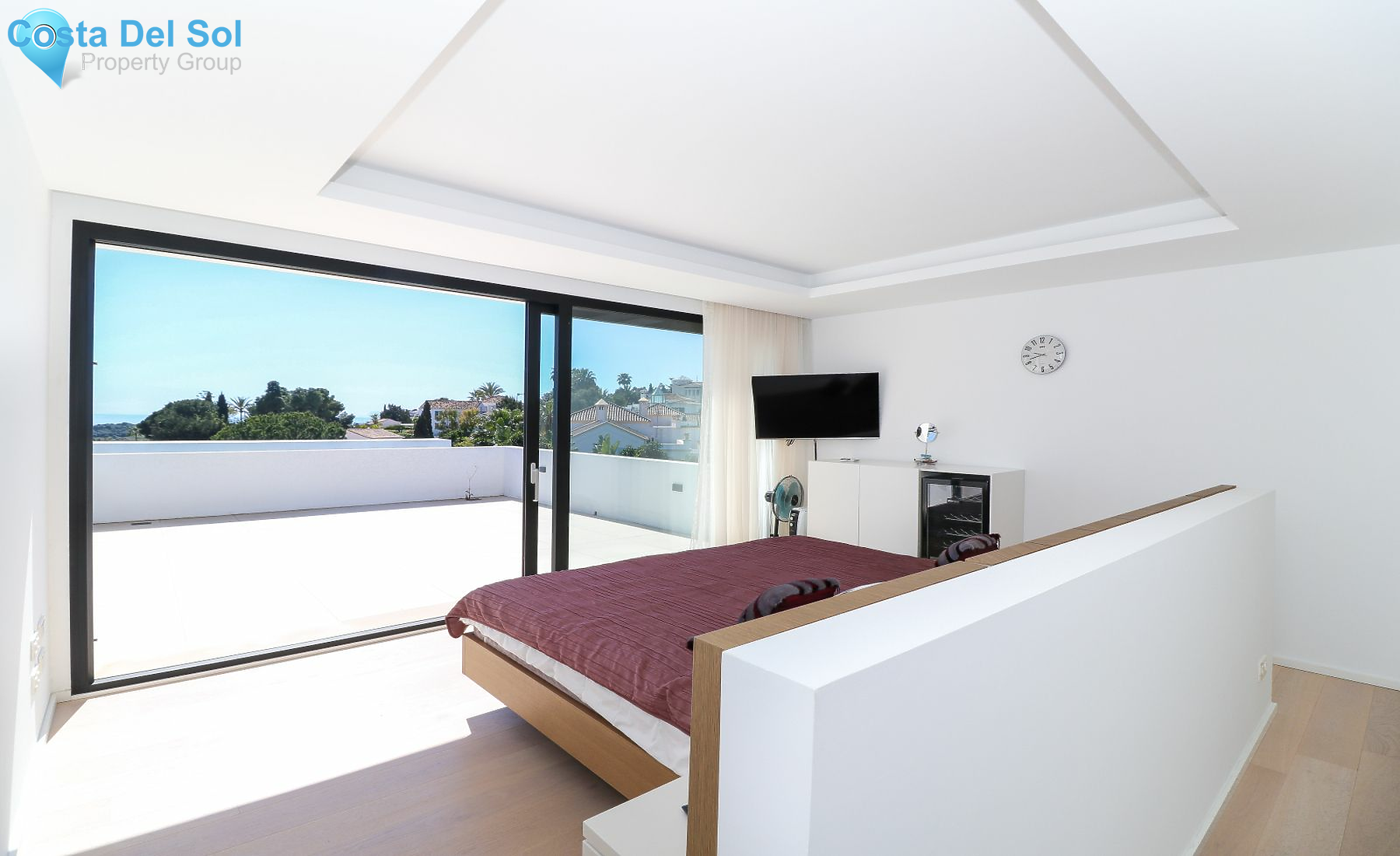 Detached Villa in El Paraiso-1550392