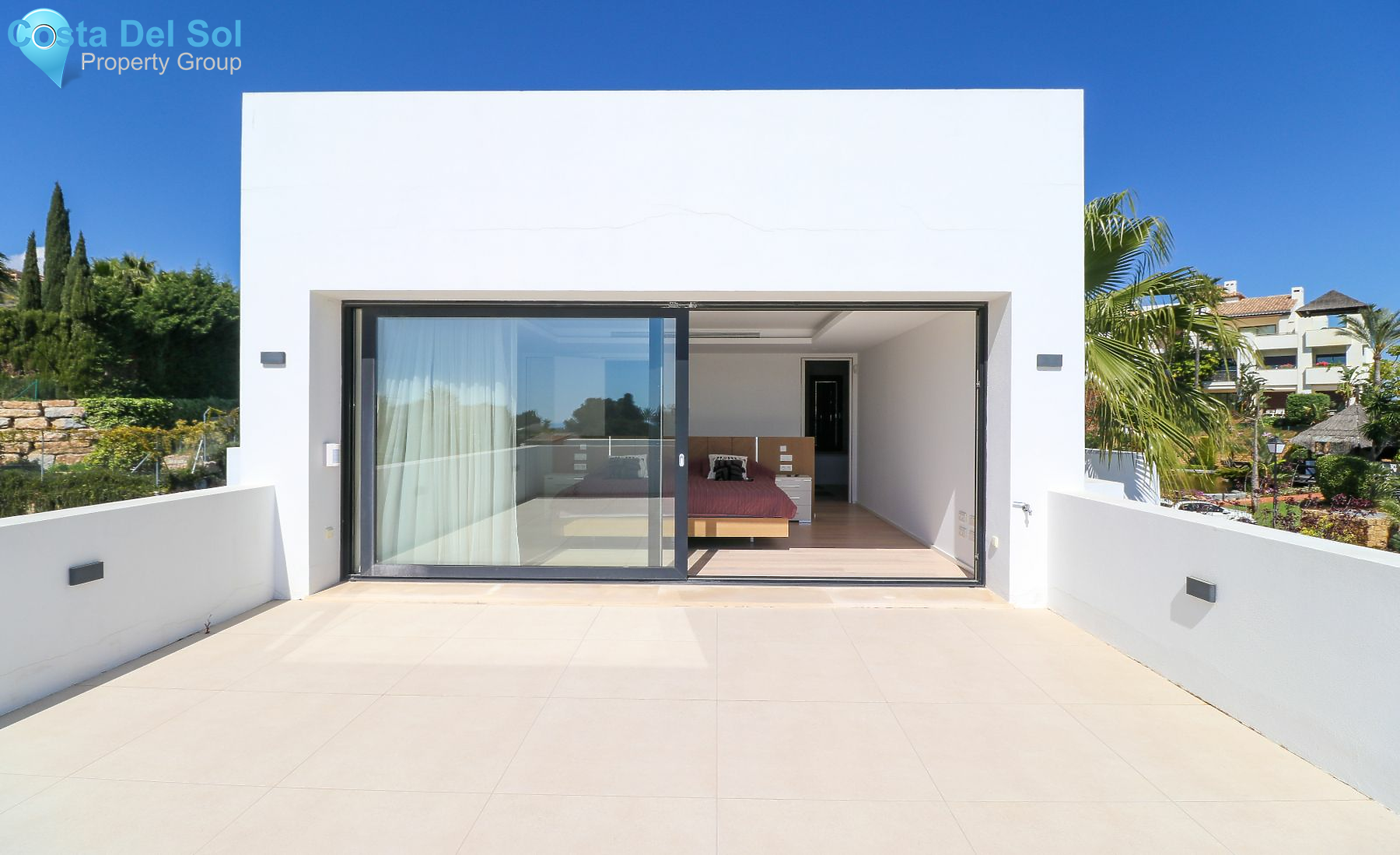 Detached Villa in El Paraiso-1550393