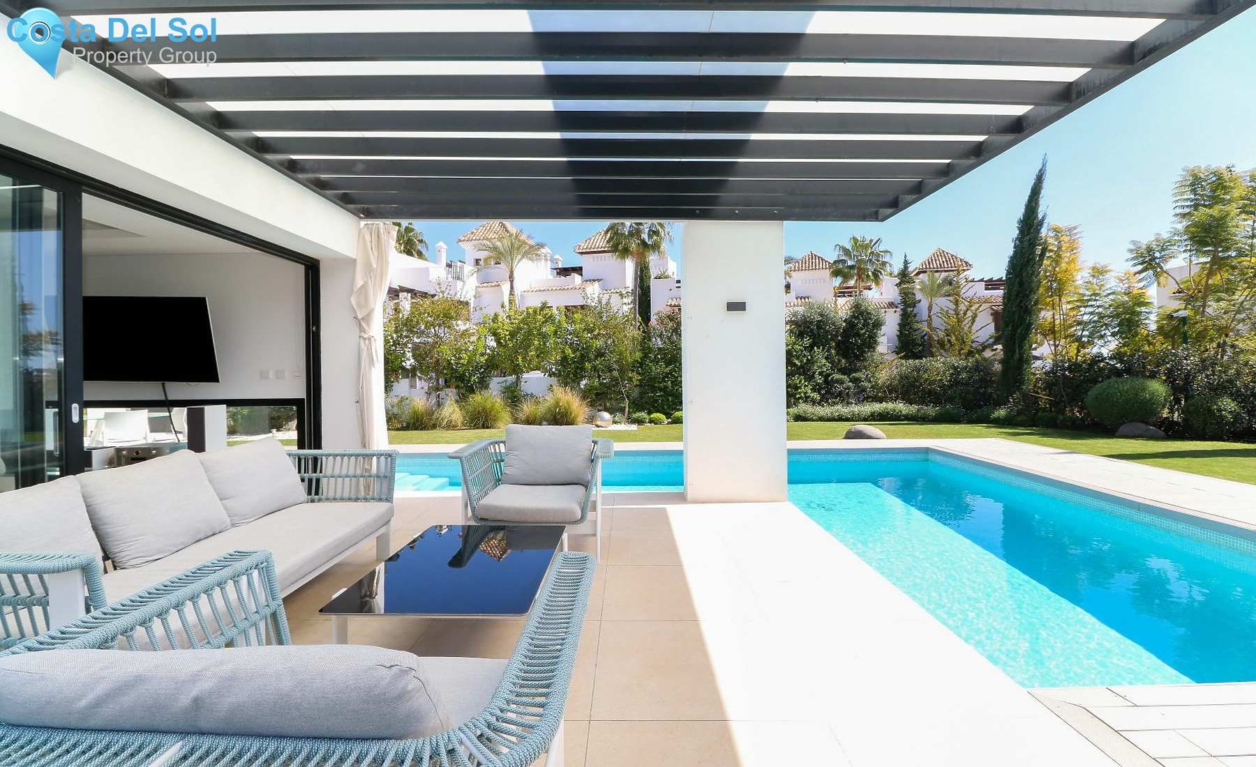 Detached Villa in El Paraiso-1550383