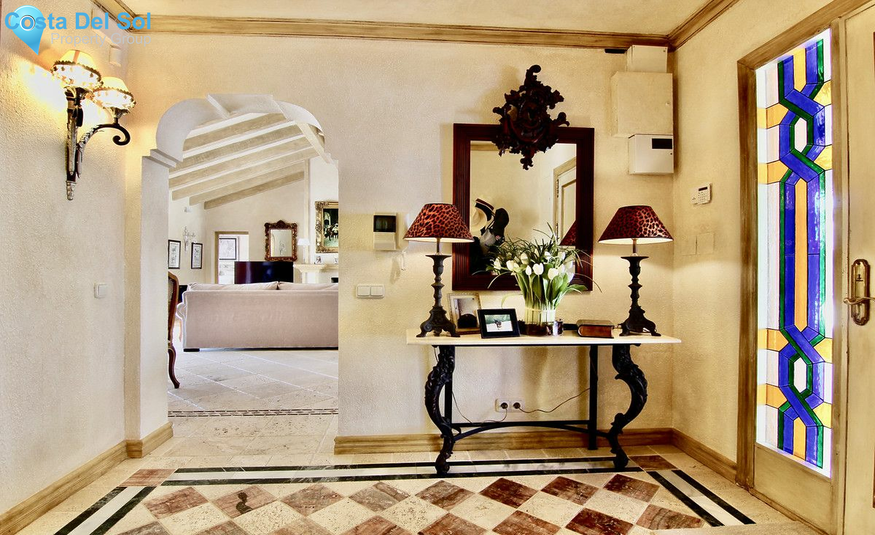 Detached Villa in El Paraiso-1554240