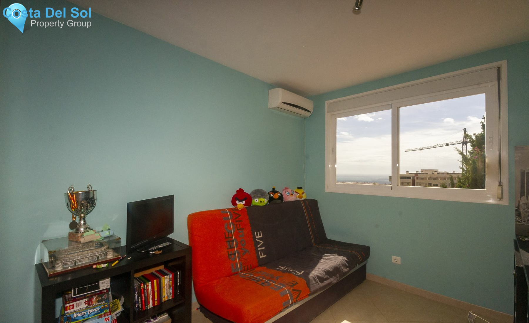 Detached Villa in El Pinillo-1200662