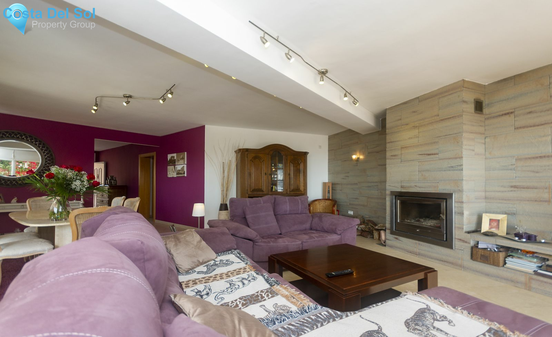 Detached Villa in El Pinillo-1200669