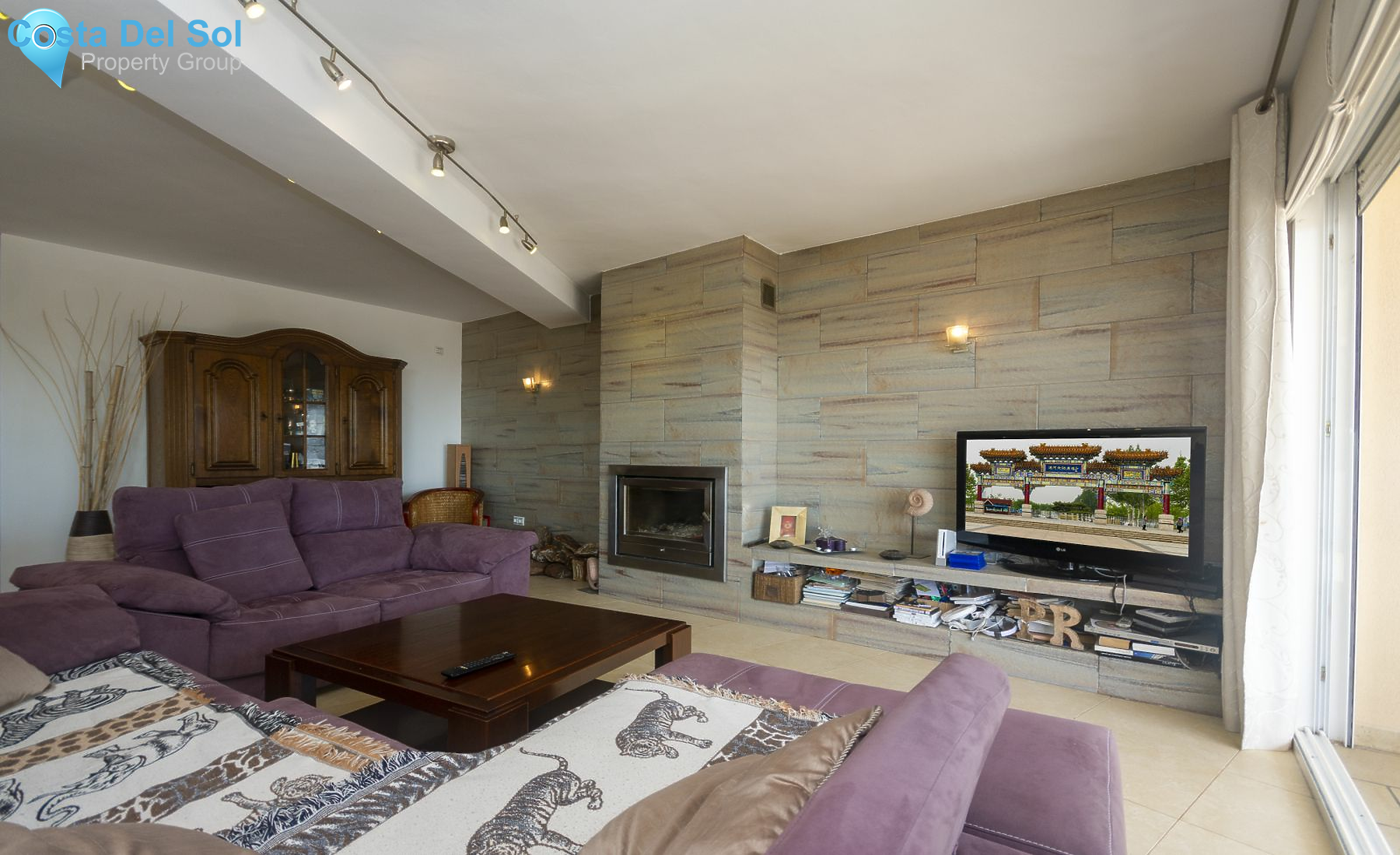 Detached Villa in El Pinillo-1200670