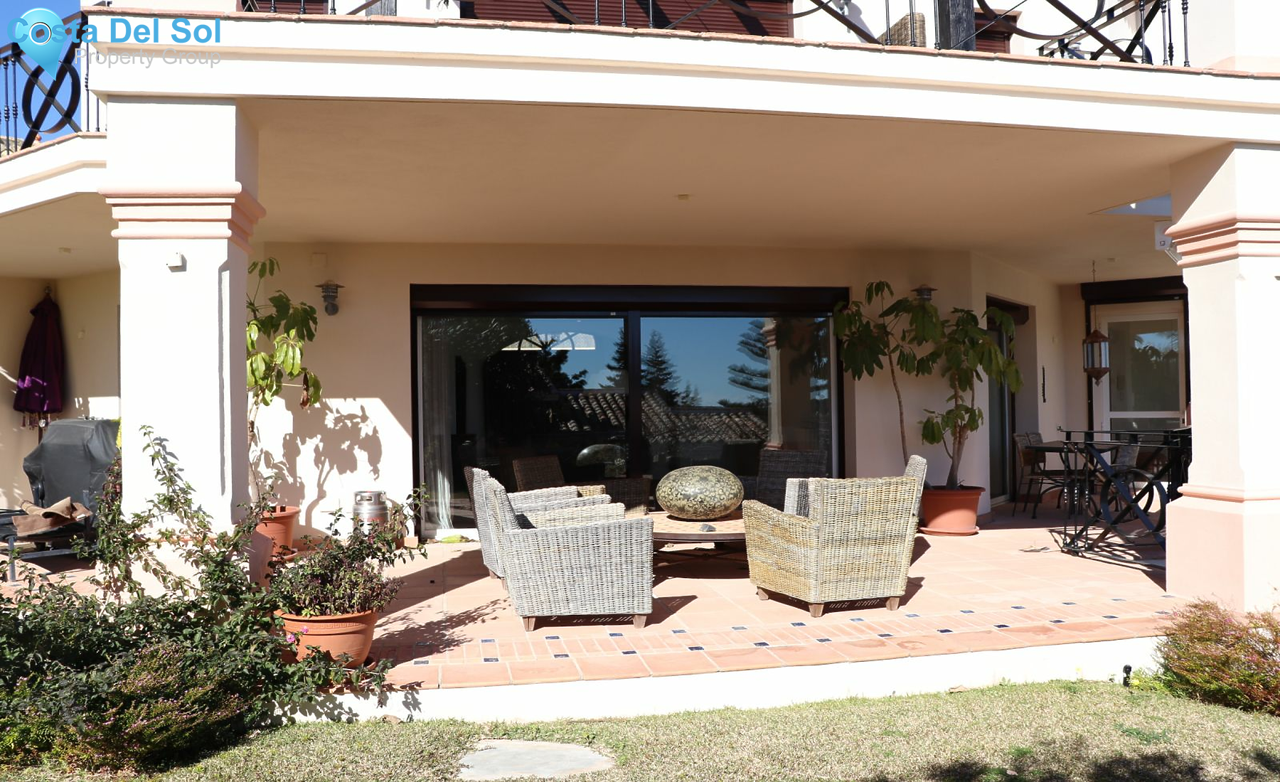 Detached Villa in Elviria-1130580
