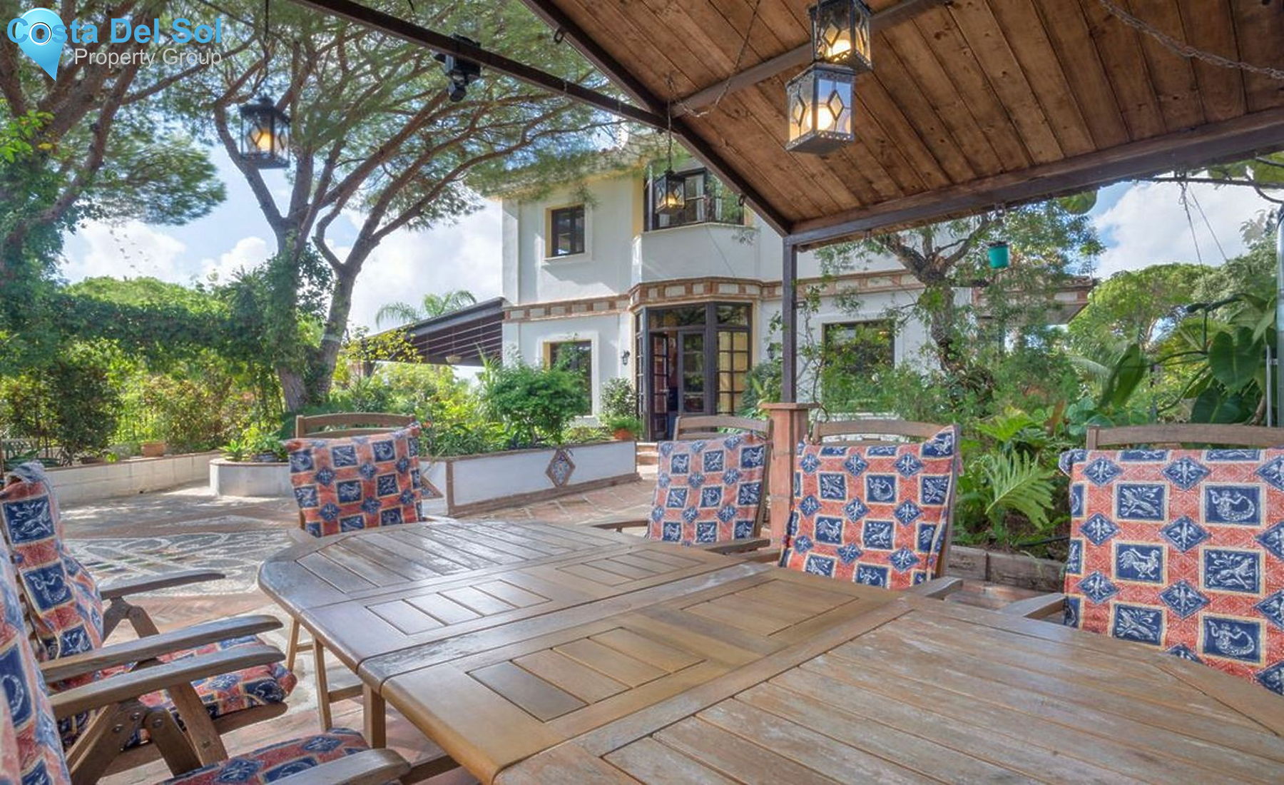 Detached Villa in Elviria-1142867
