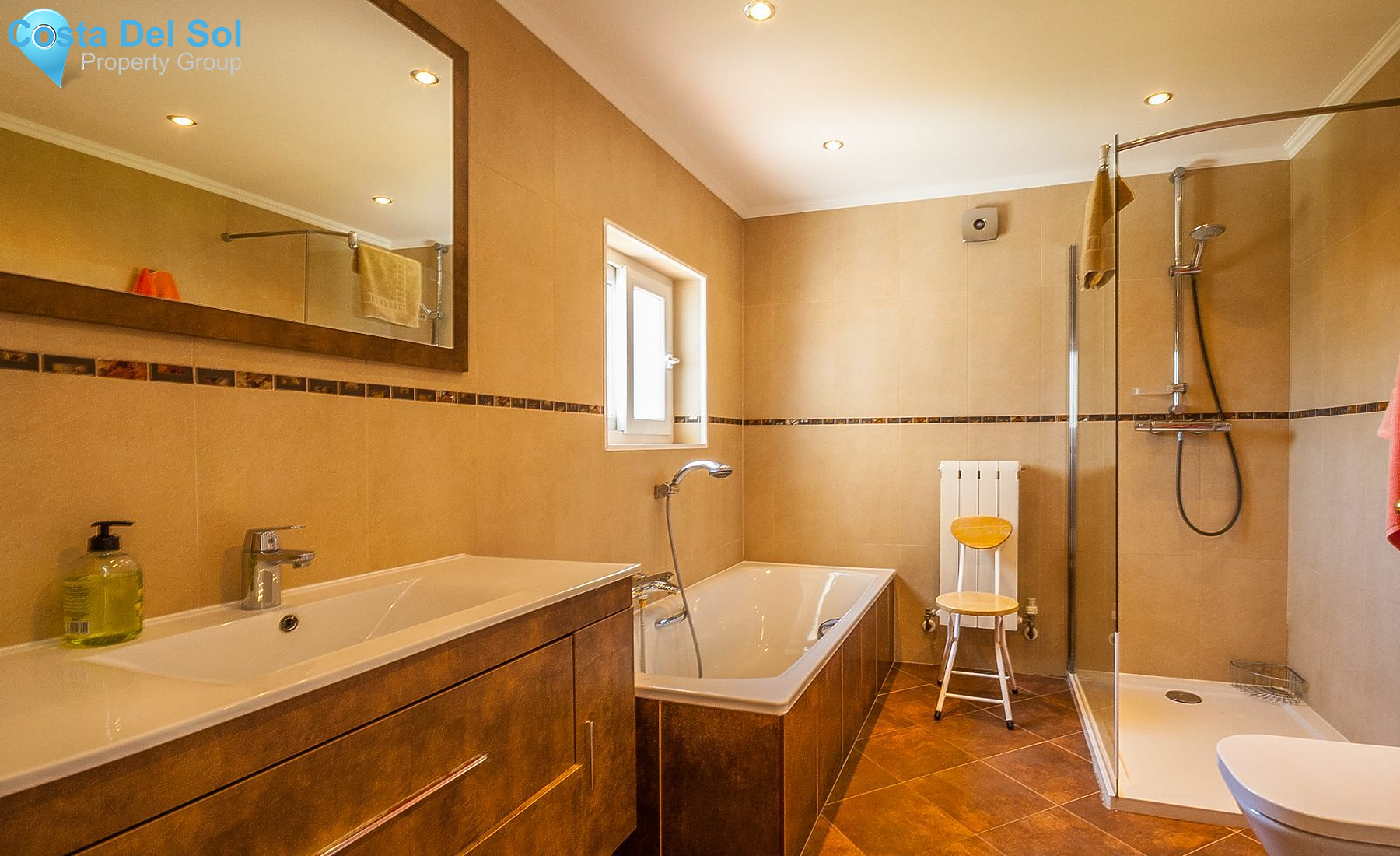 Detached Villa in Elviria-1183421