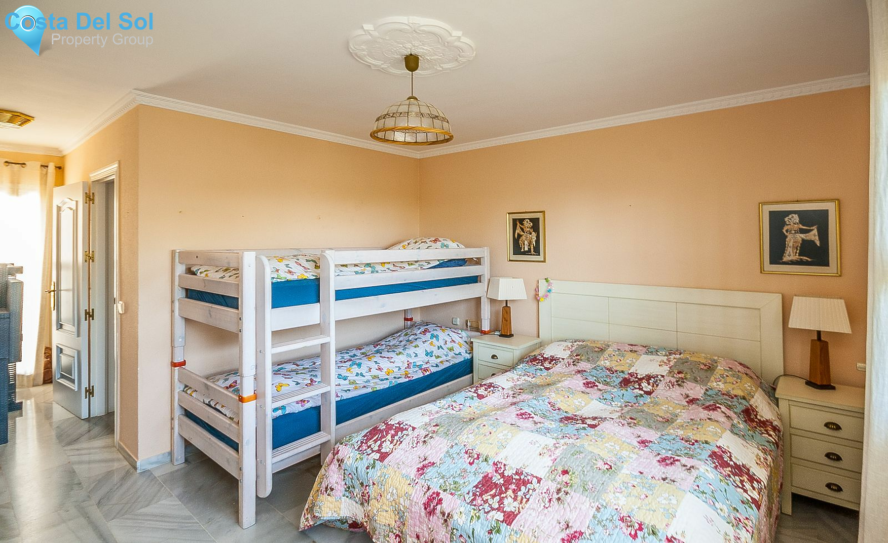 Detached Villa in Elviria-1183422