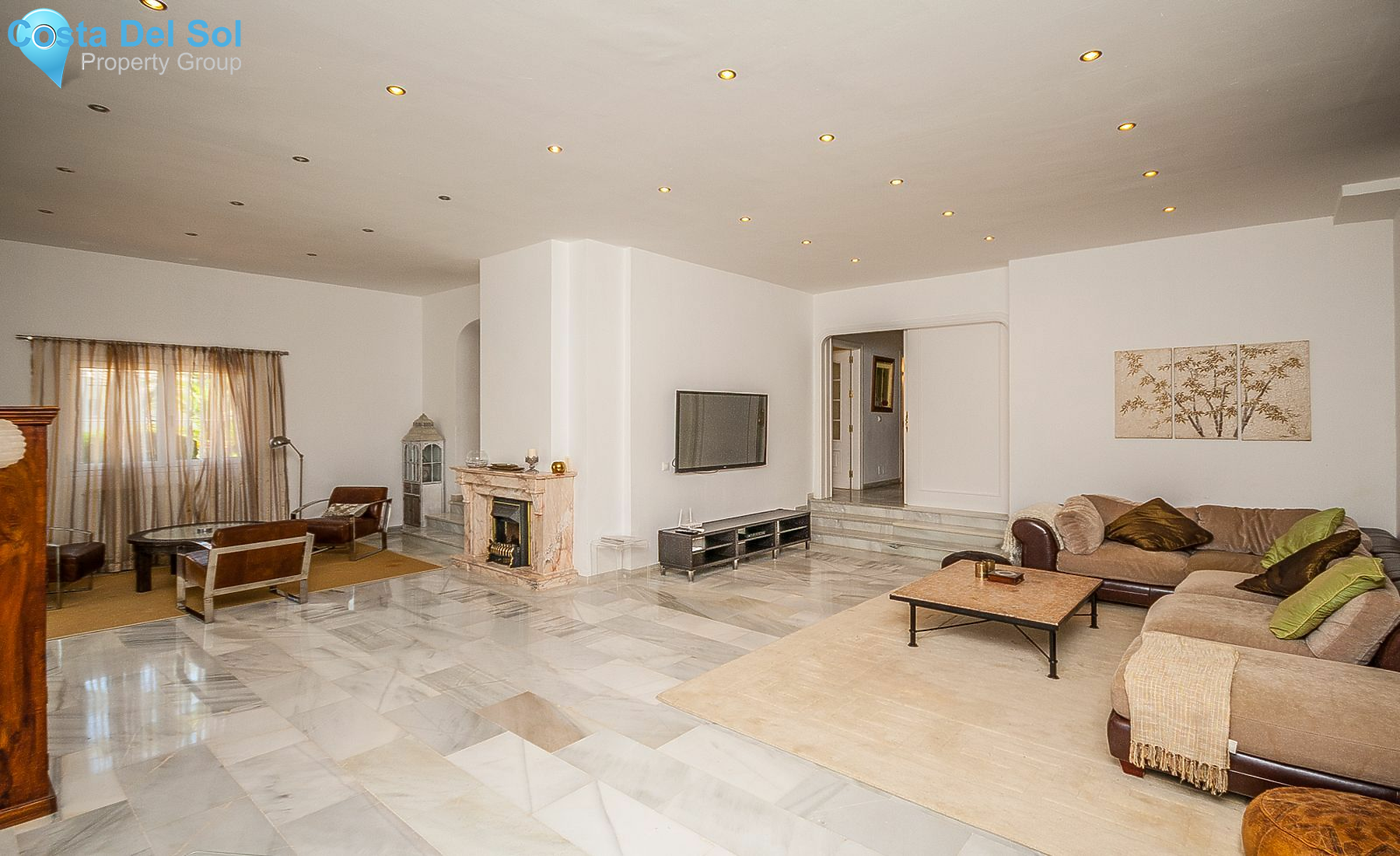 Detached Villa in Elviria-1183415