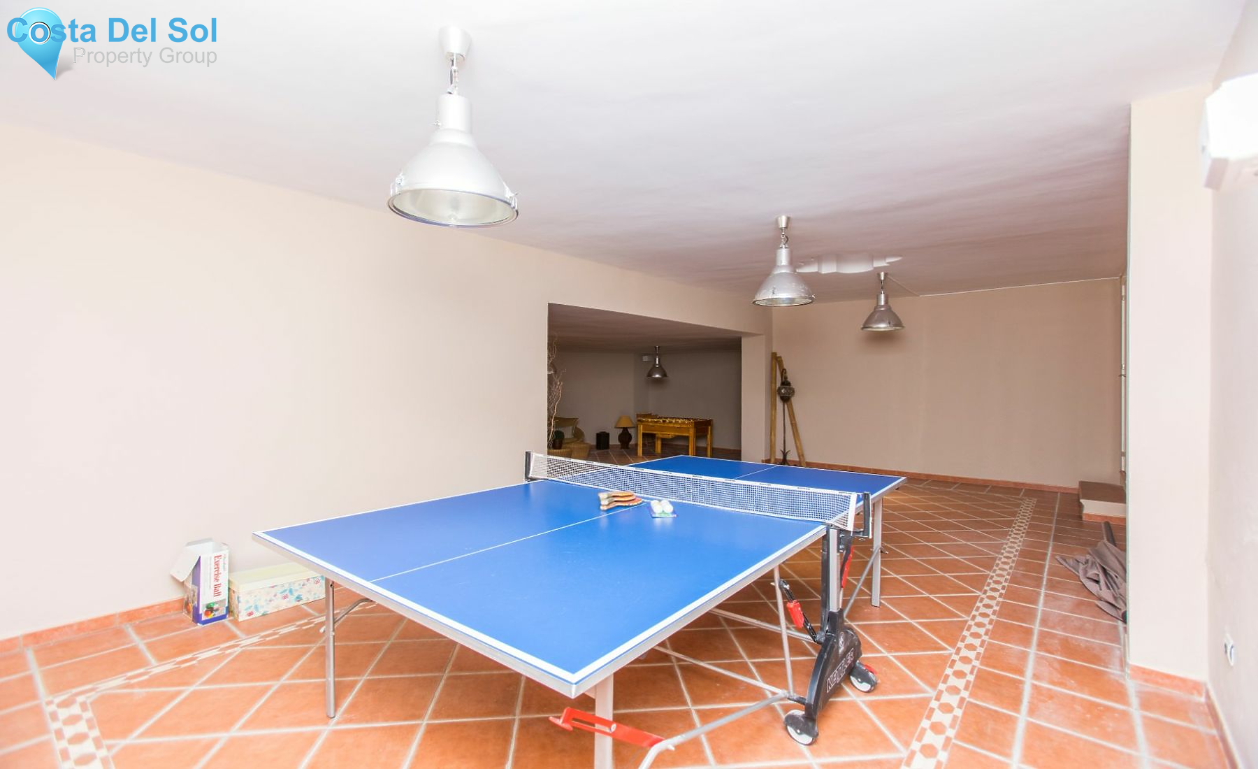 Detached Villa in Elviria-1210964