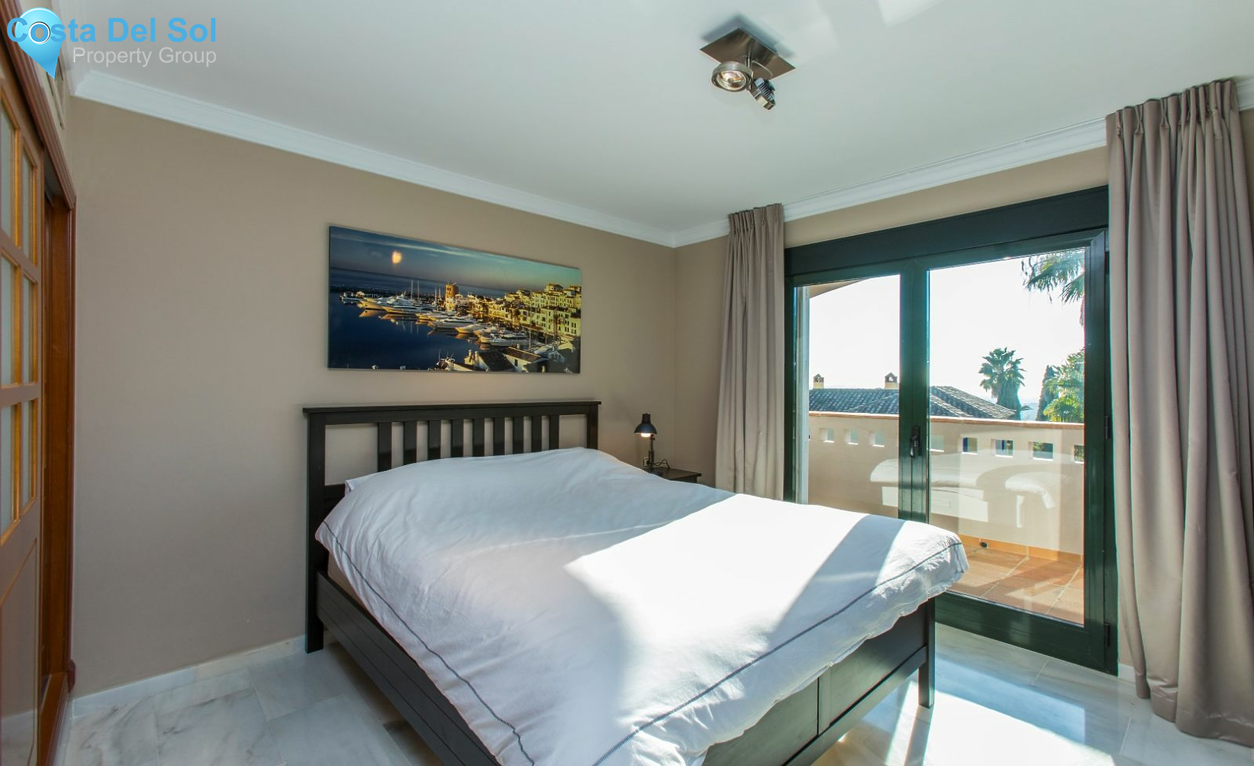 Detached Villa in Elviria-1210952