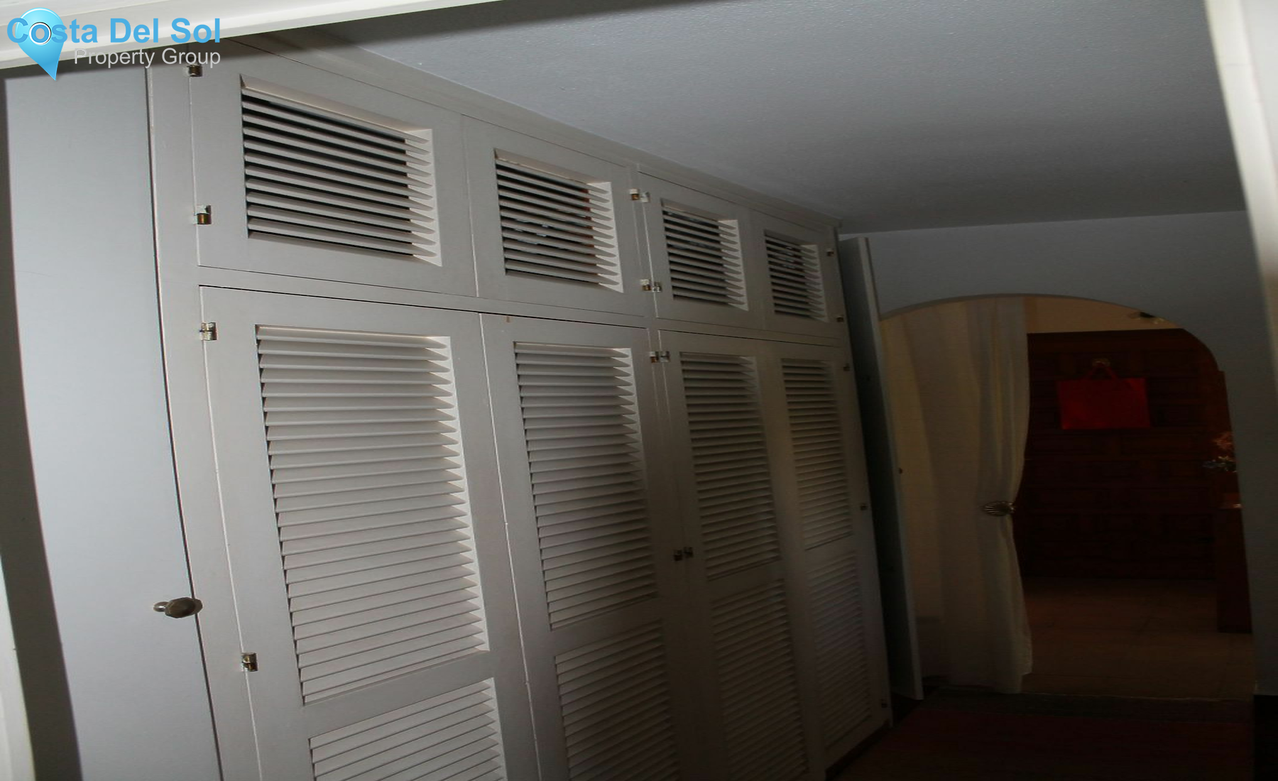 Detached Villa in Elviria-1213814