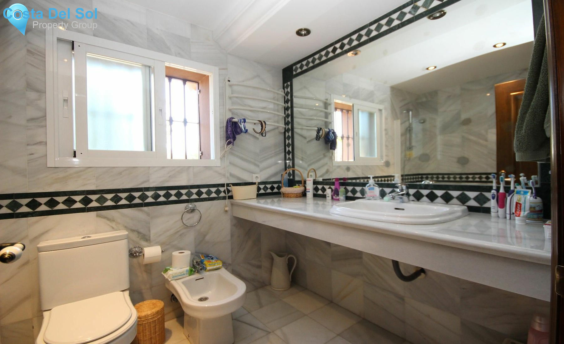 Detached Villa in Elviria-1221652