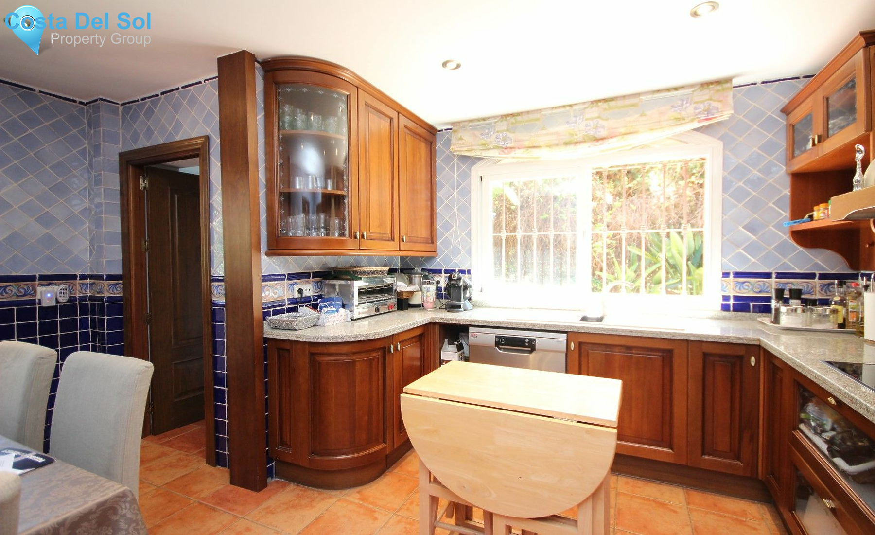Detached Villa in Elviria-1221659