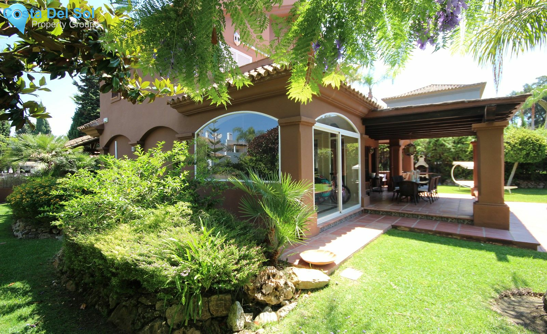 Detached Villa in Elviria-1221643