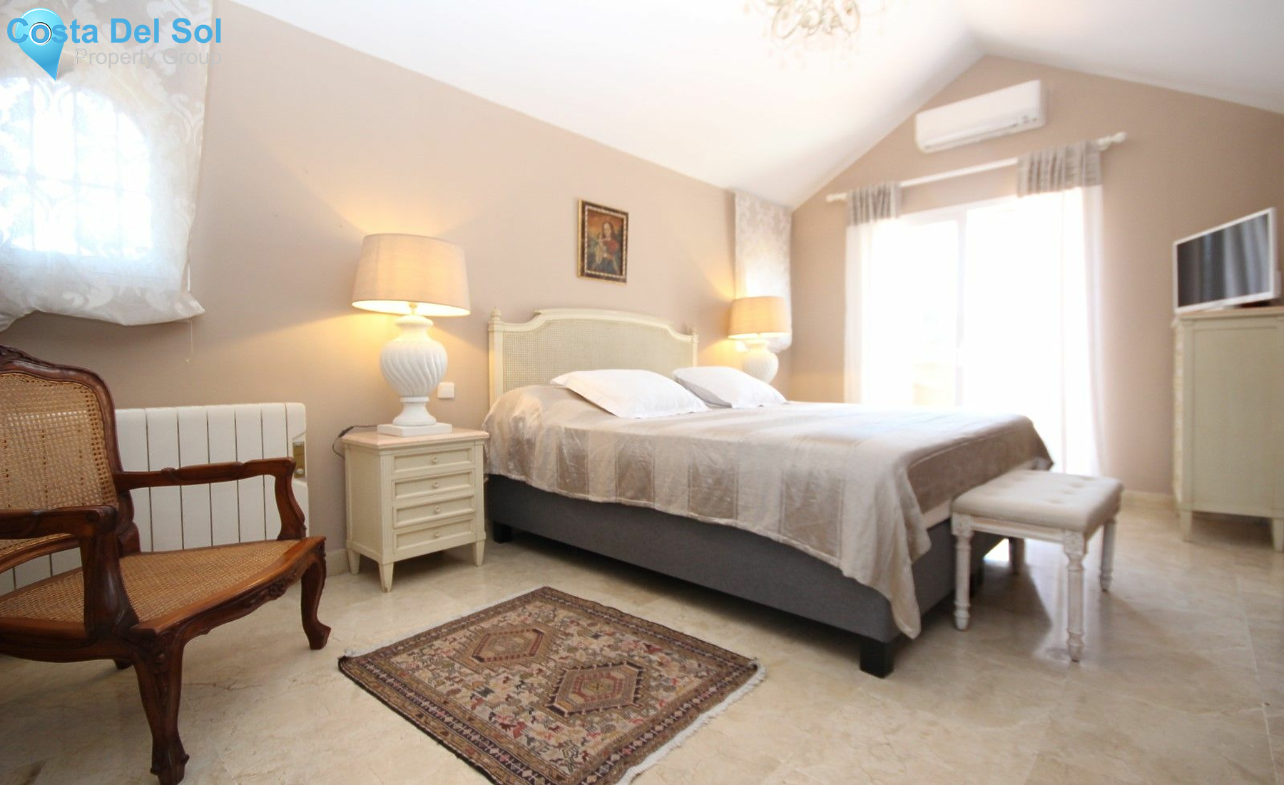 Detached Villa in Elviria-1221645