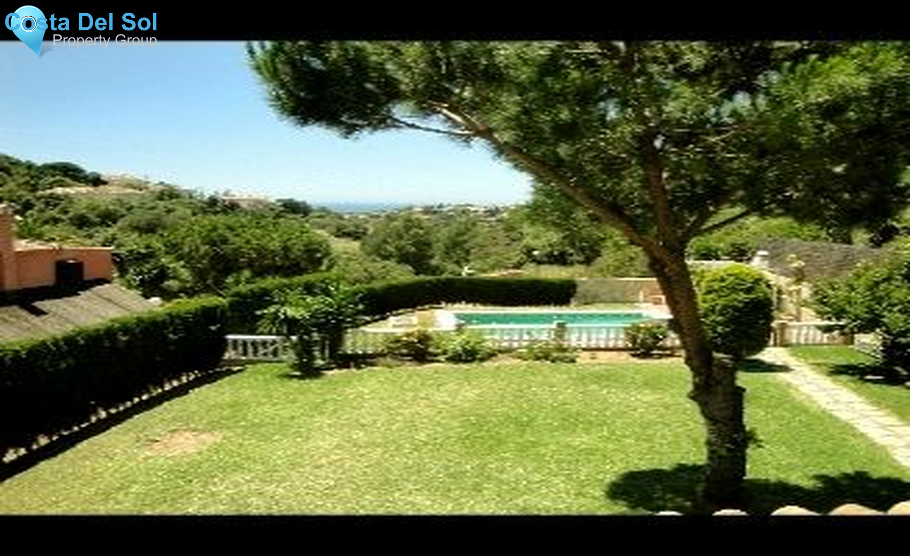 Detached Villa in Elviria-1225016