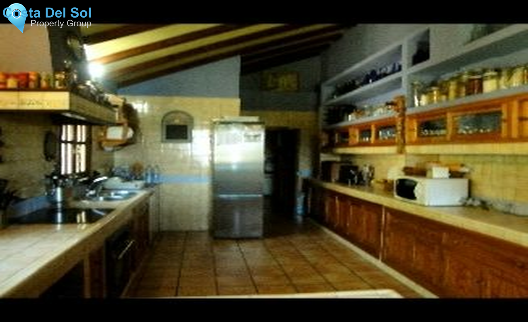 Detached Villa in Elviria-1225009