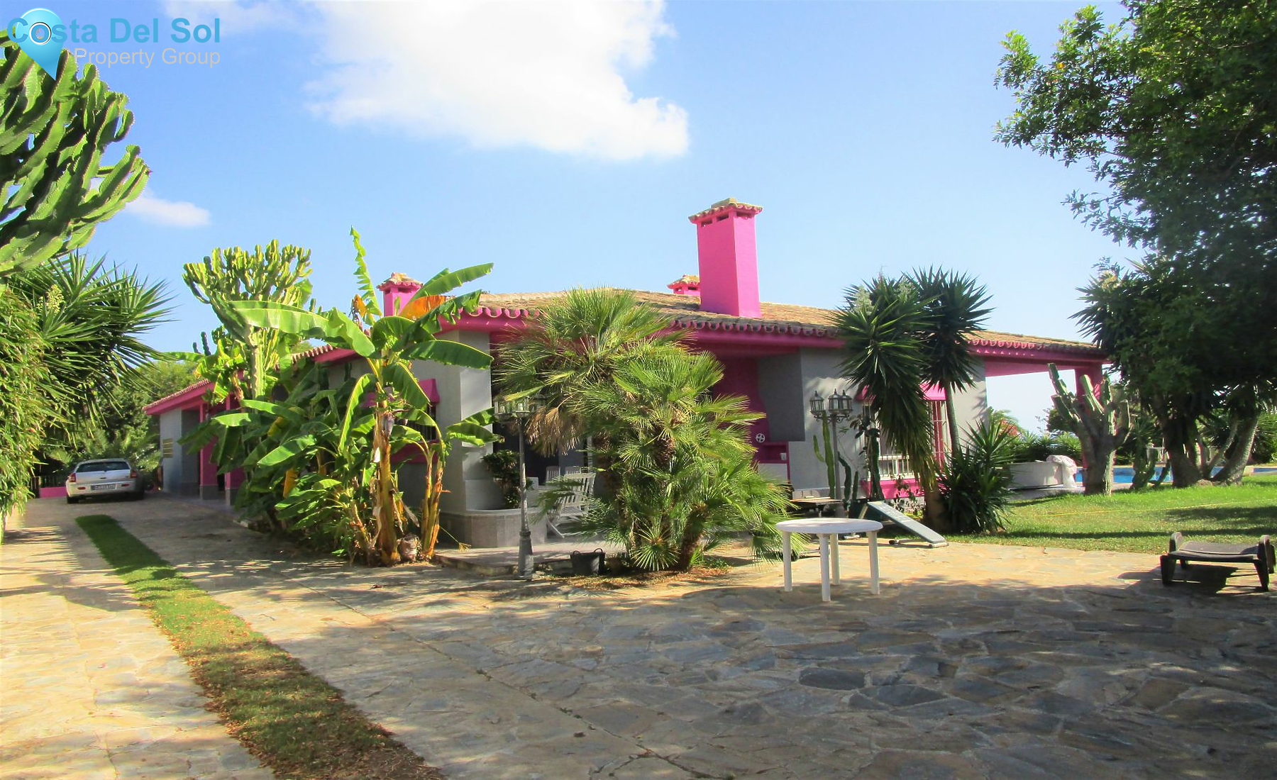 Detached Villa in Elviria-1225071