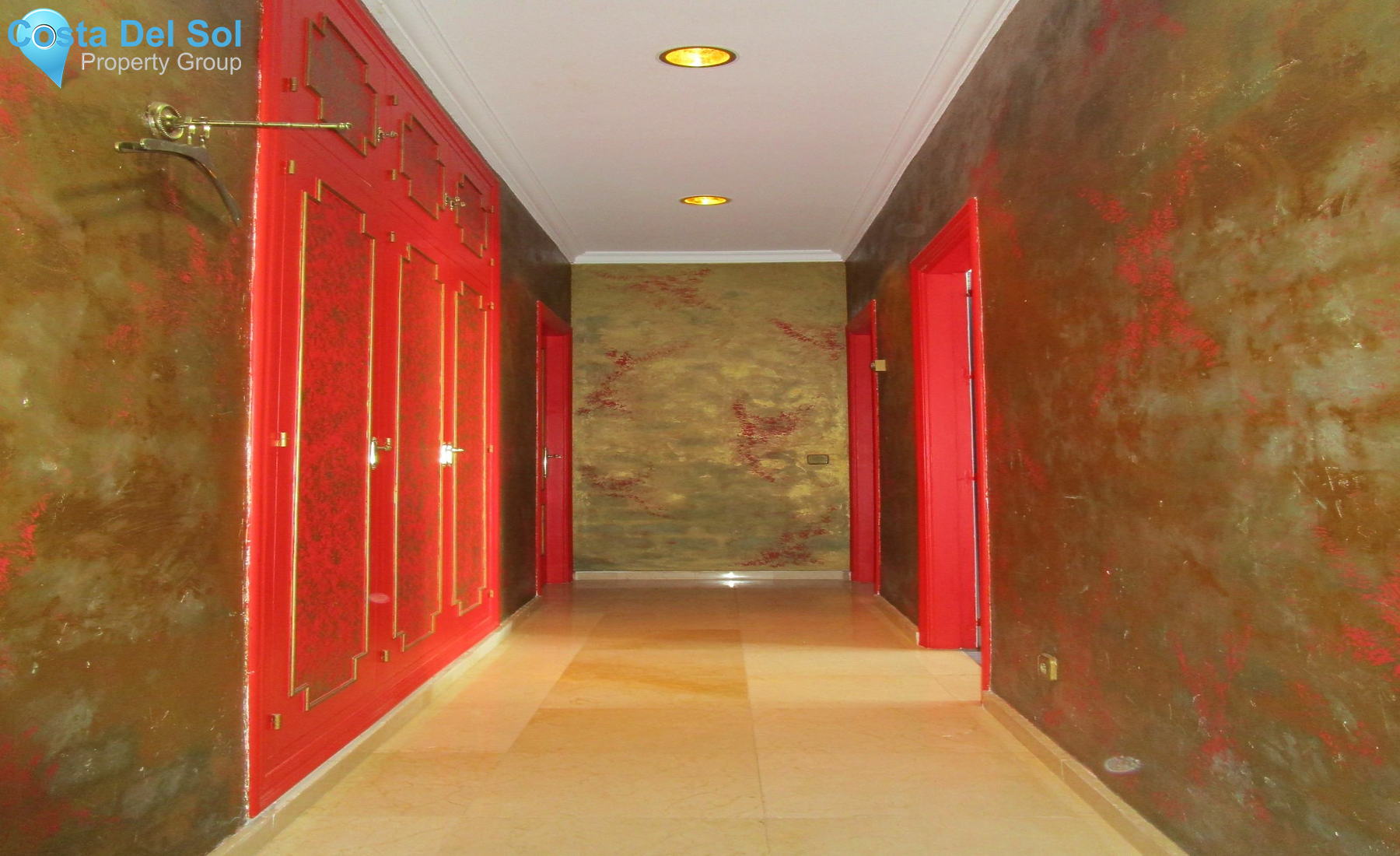 Detached Villa in Elviria-1225080