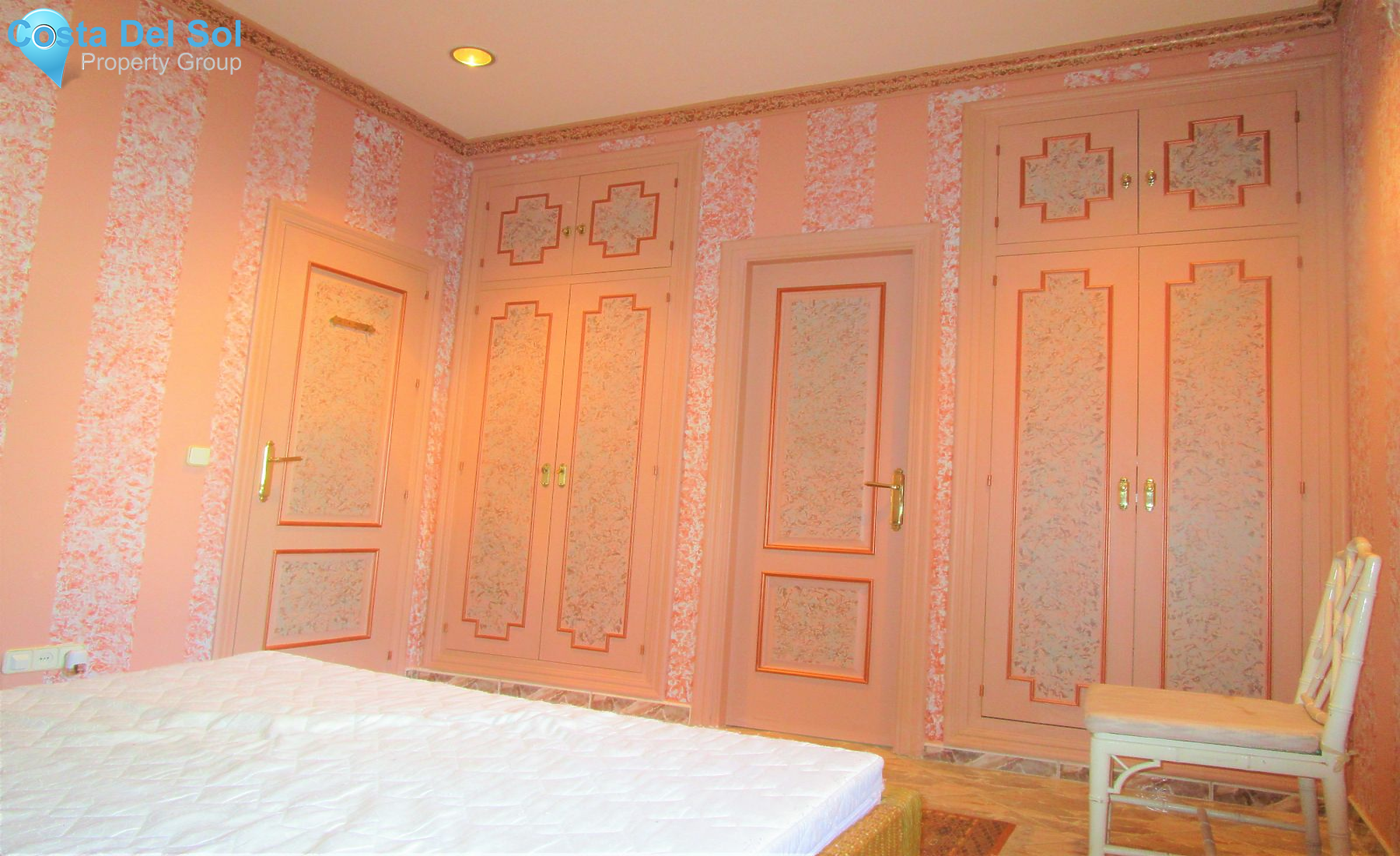 Detached Villa in Elviria-1225087