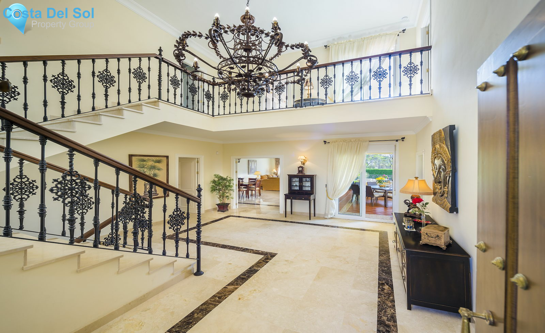 Detached Villa in Elviria-1397546