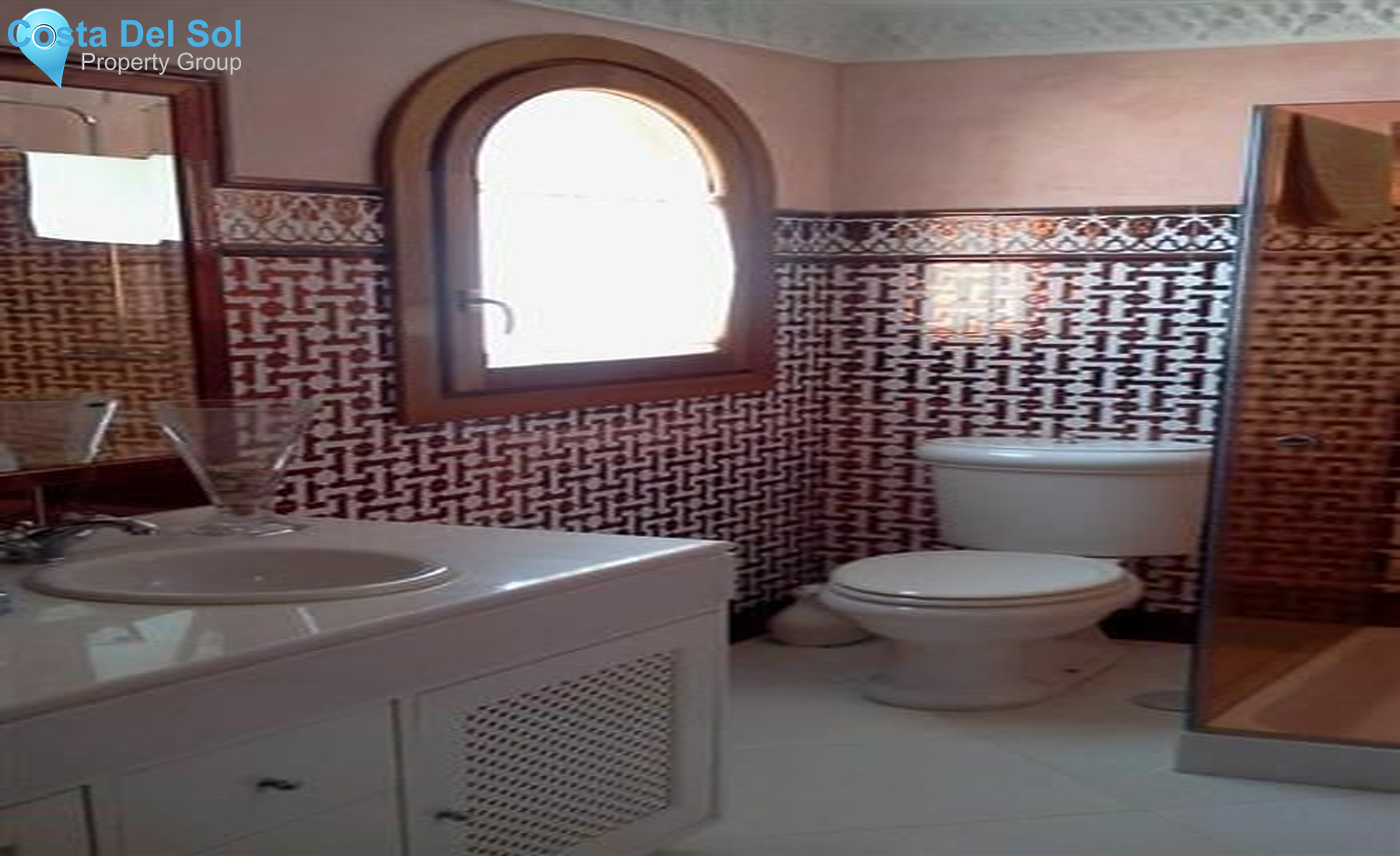 Detached Villa in Elviria-1398703