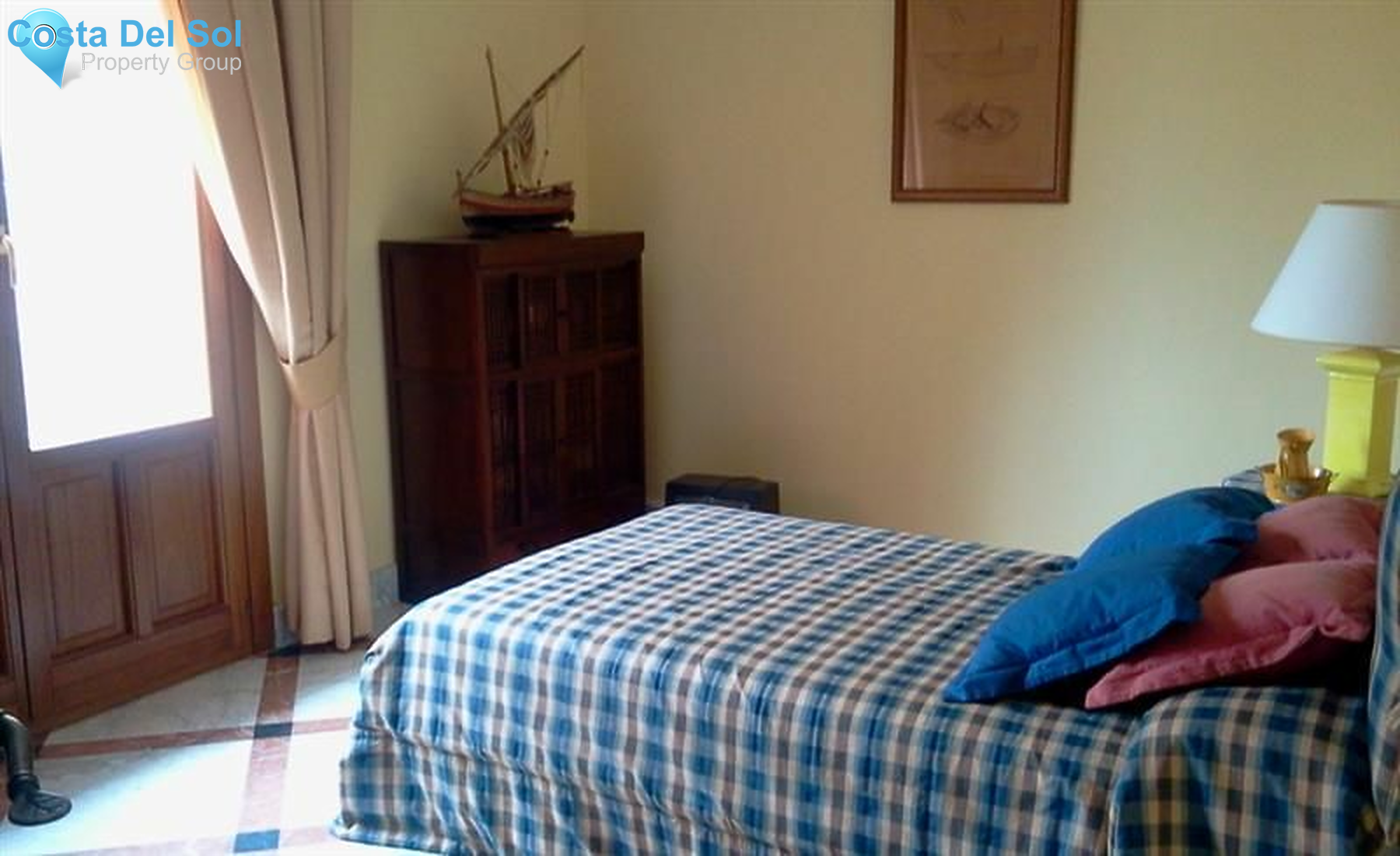 Detached Villa in Elviria-1398688