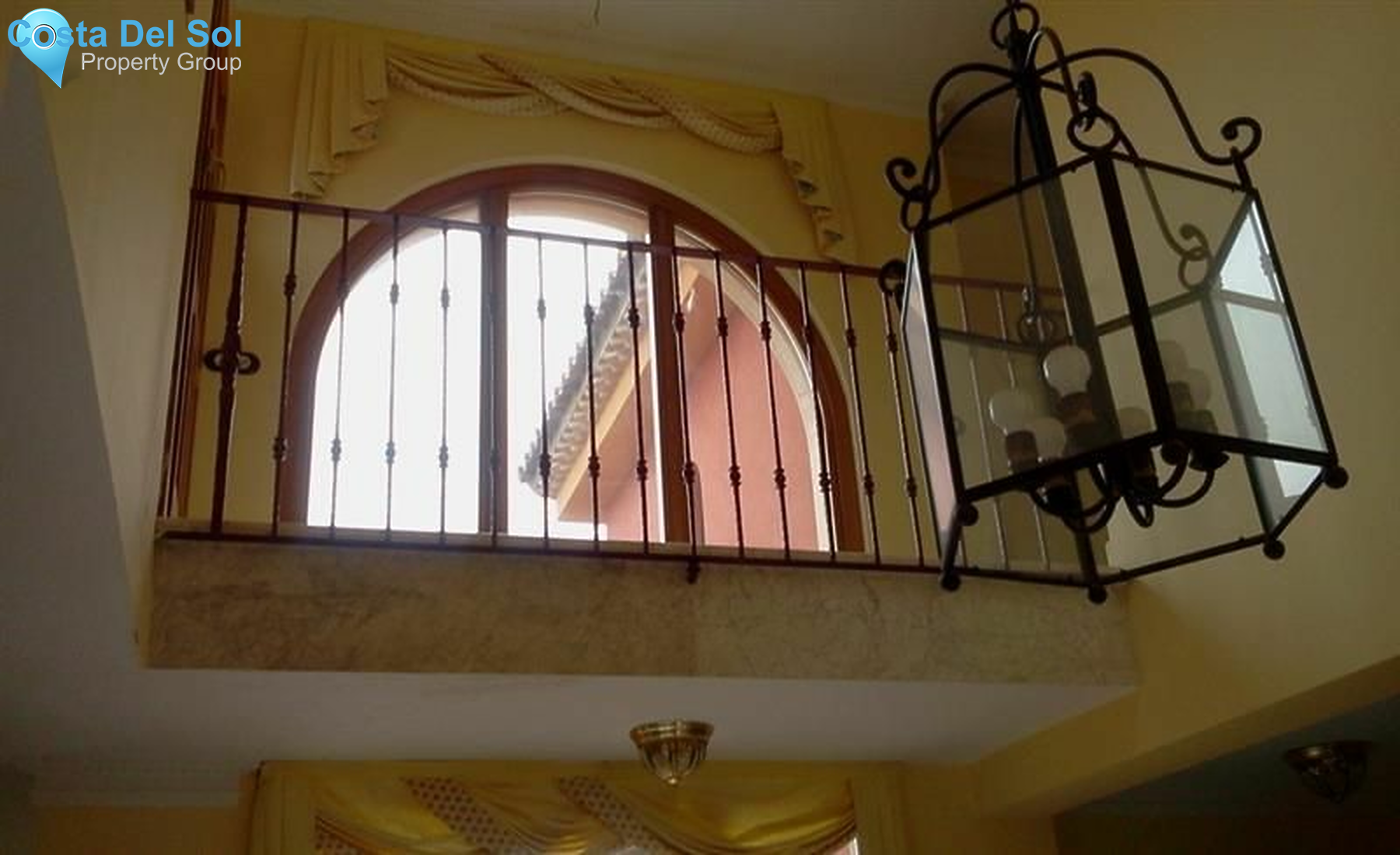 Detached Villa in Elviria-1398691
