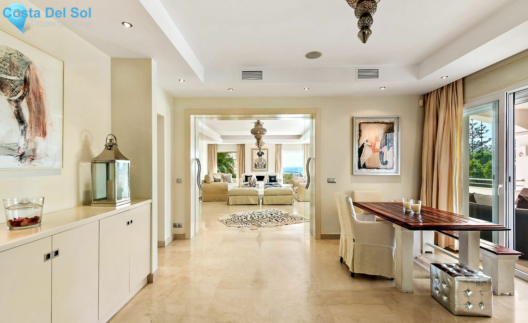 Detached Villa in Elviria-1419084