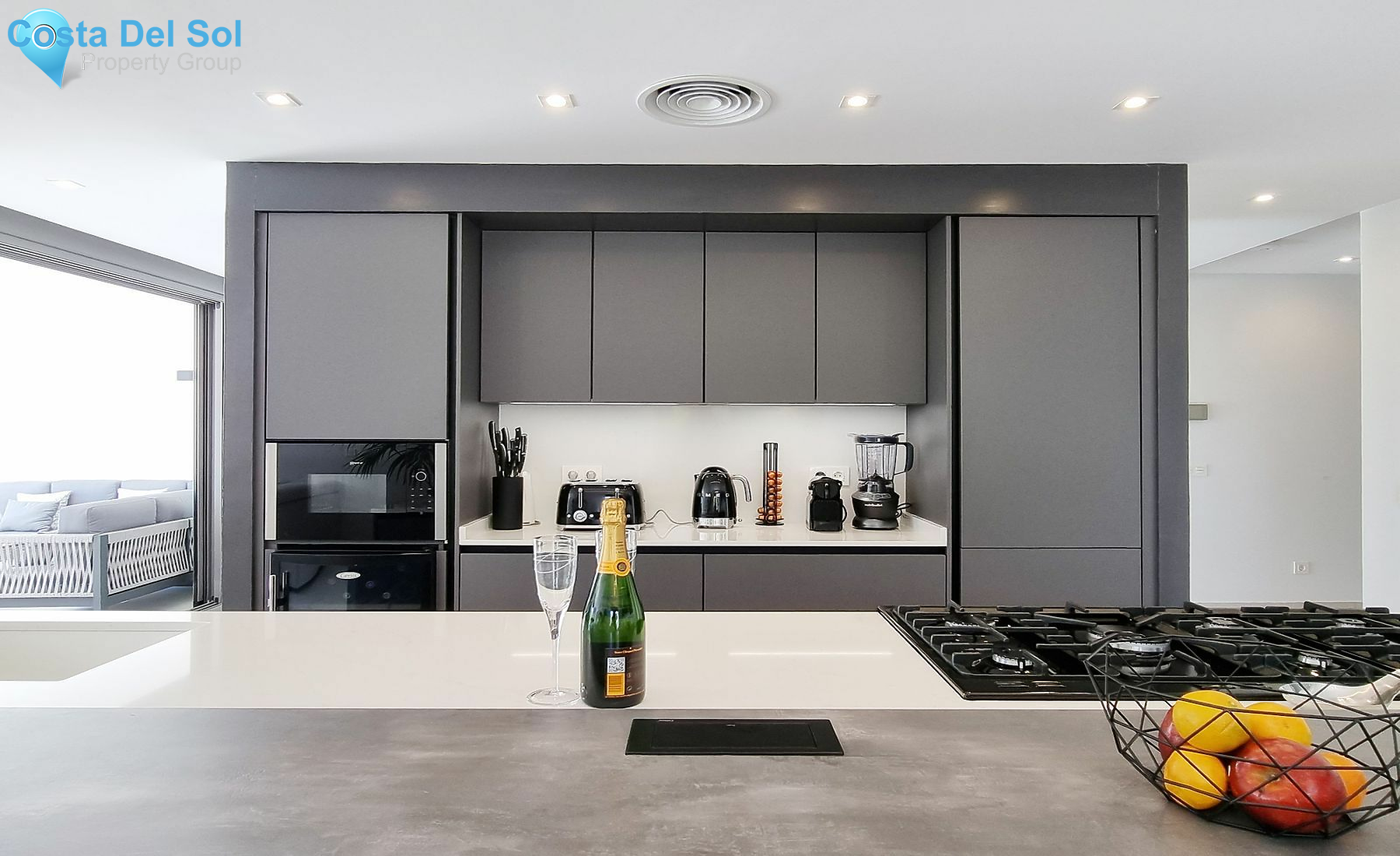 Detached Villa in Elviria-1465530