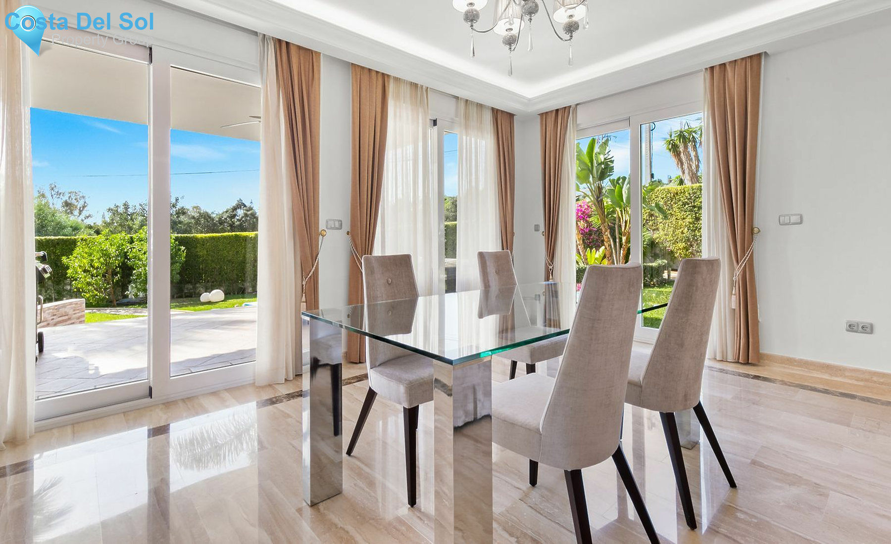 Detached Villa in Elviria-1530368