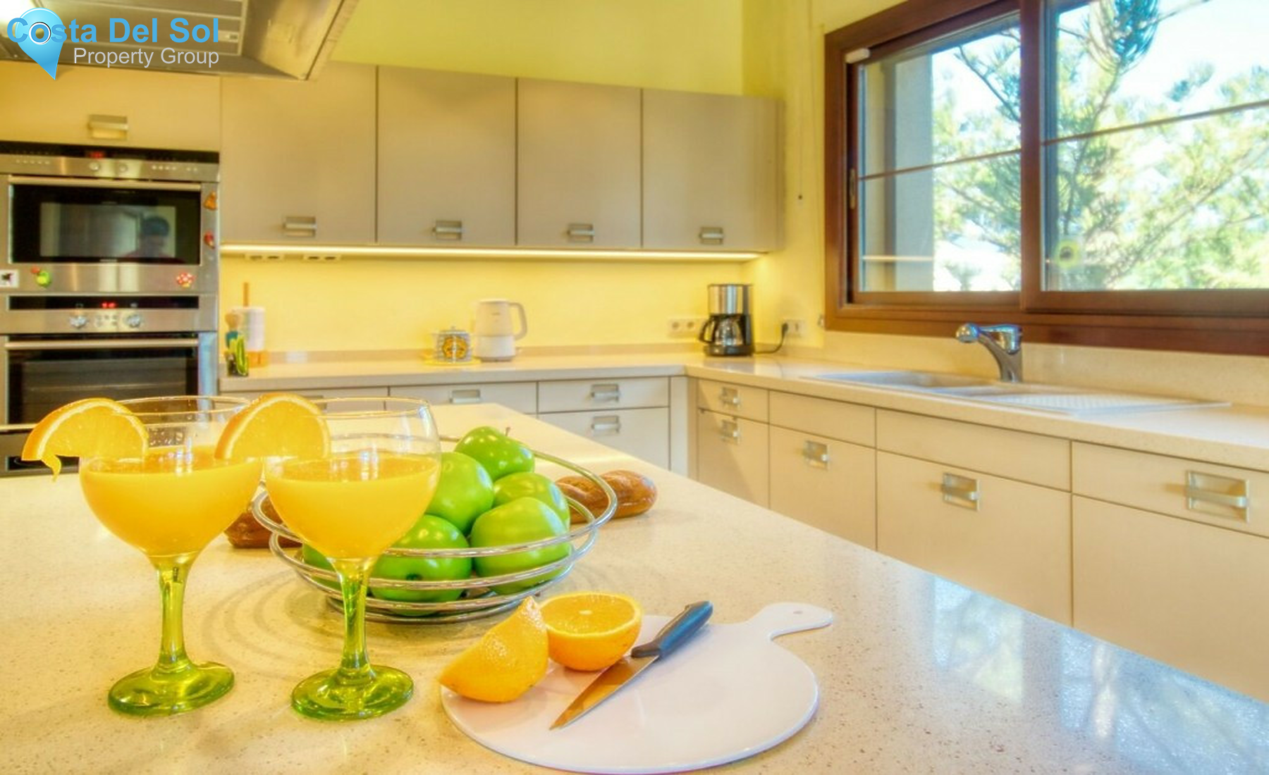 Detached Villa in Estepona-710608