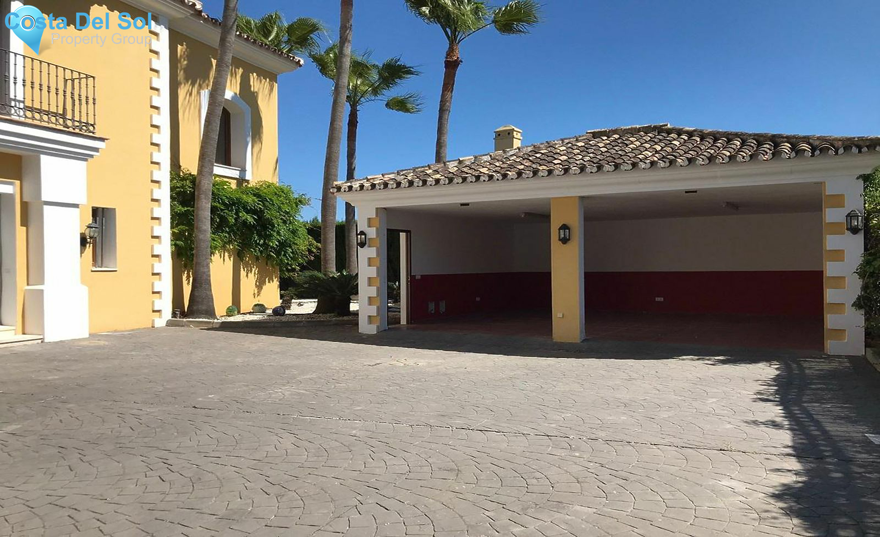 Detached Villa in Estepona-1128933