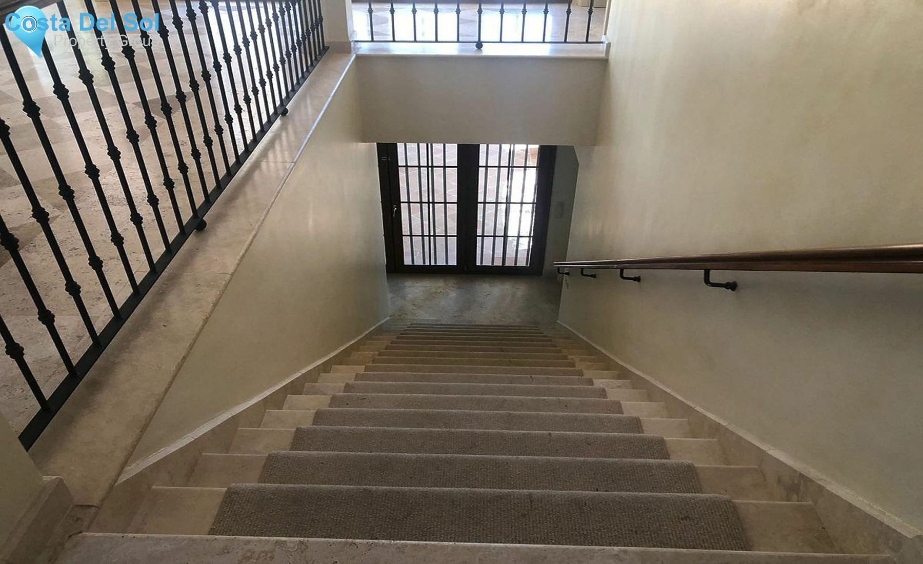 Detached Villa in Estepona-1128934